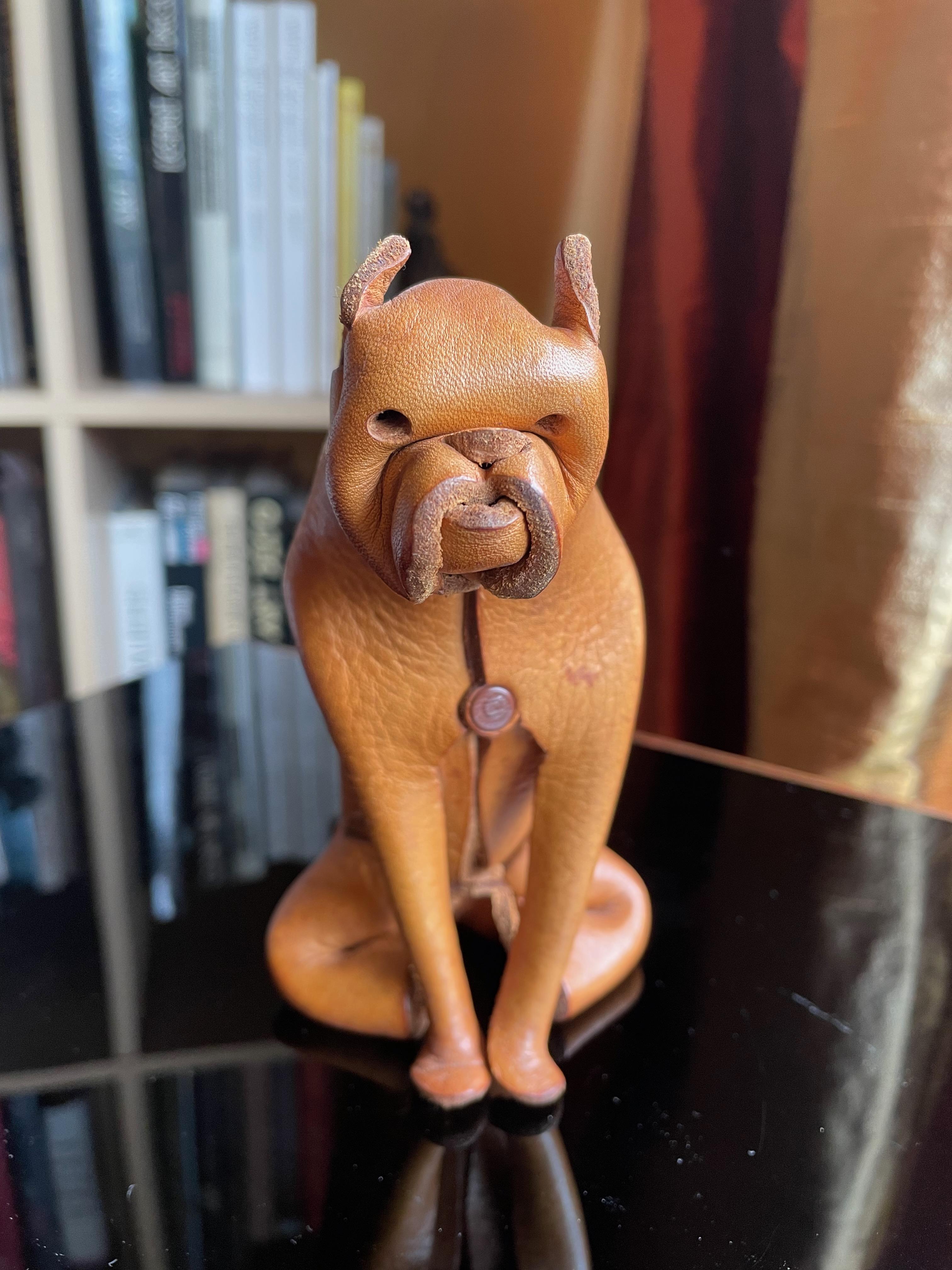 Handmade leather dog/Boxer by DERU, Germany 1960s. For Sale 6