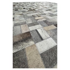 Handgefertigter luxuriöser grauer Mosaikteppich. Patchwork-Patchwork mit Haar auf Haut – Columbus Day Auktion!