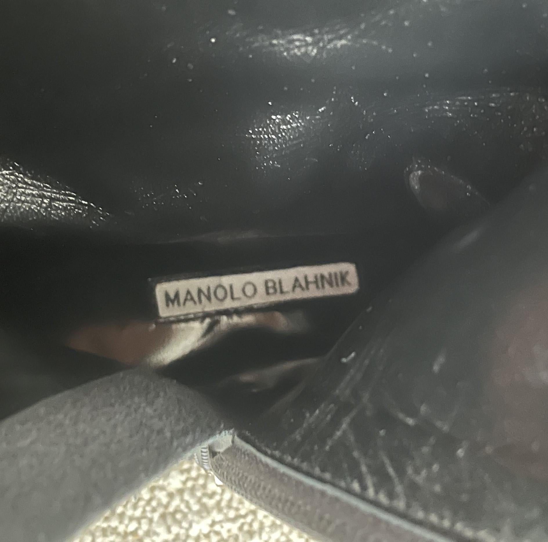Handmade Manolo Blahnik Sulaltra Calf Leather Biker Booties Size 42 For Sale 4