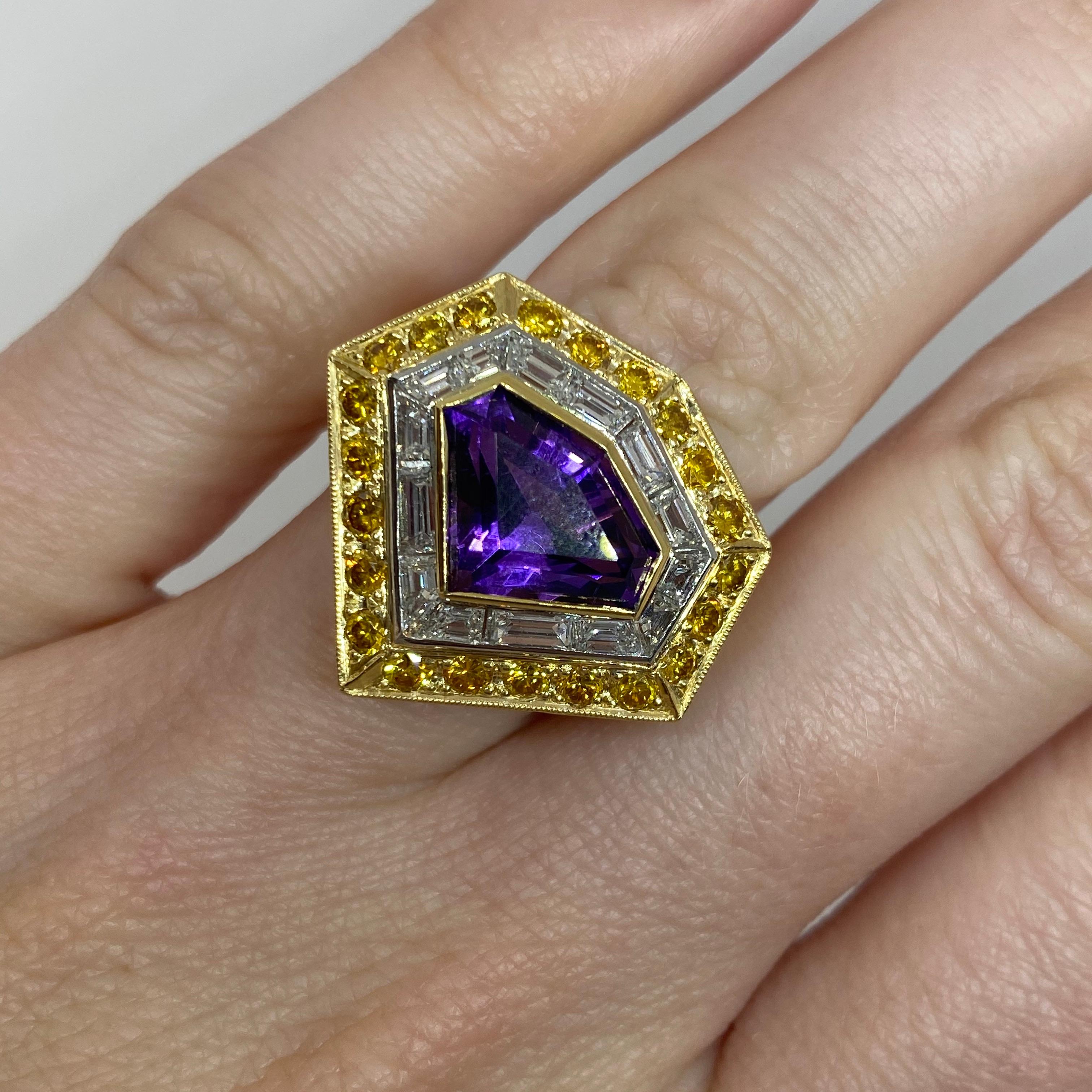 Handmade Mark Areias Jewelers Shield Shaped Kite Amethyst and Diamond Ring In New Condition For Sale In Carmel-by-the-Sea, CA