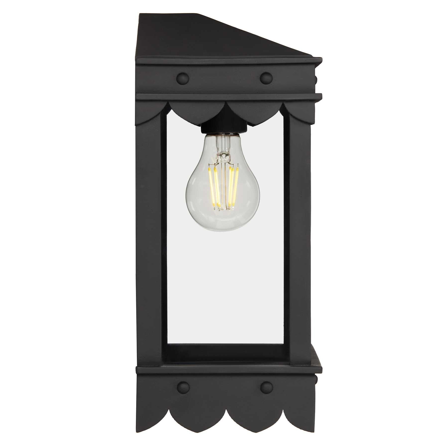Colonial espagnol Applique d'extérieur méditerranéenne faite à la main, de style espagnol, avec détail de feston en vente
