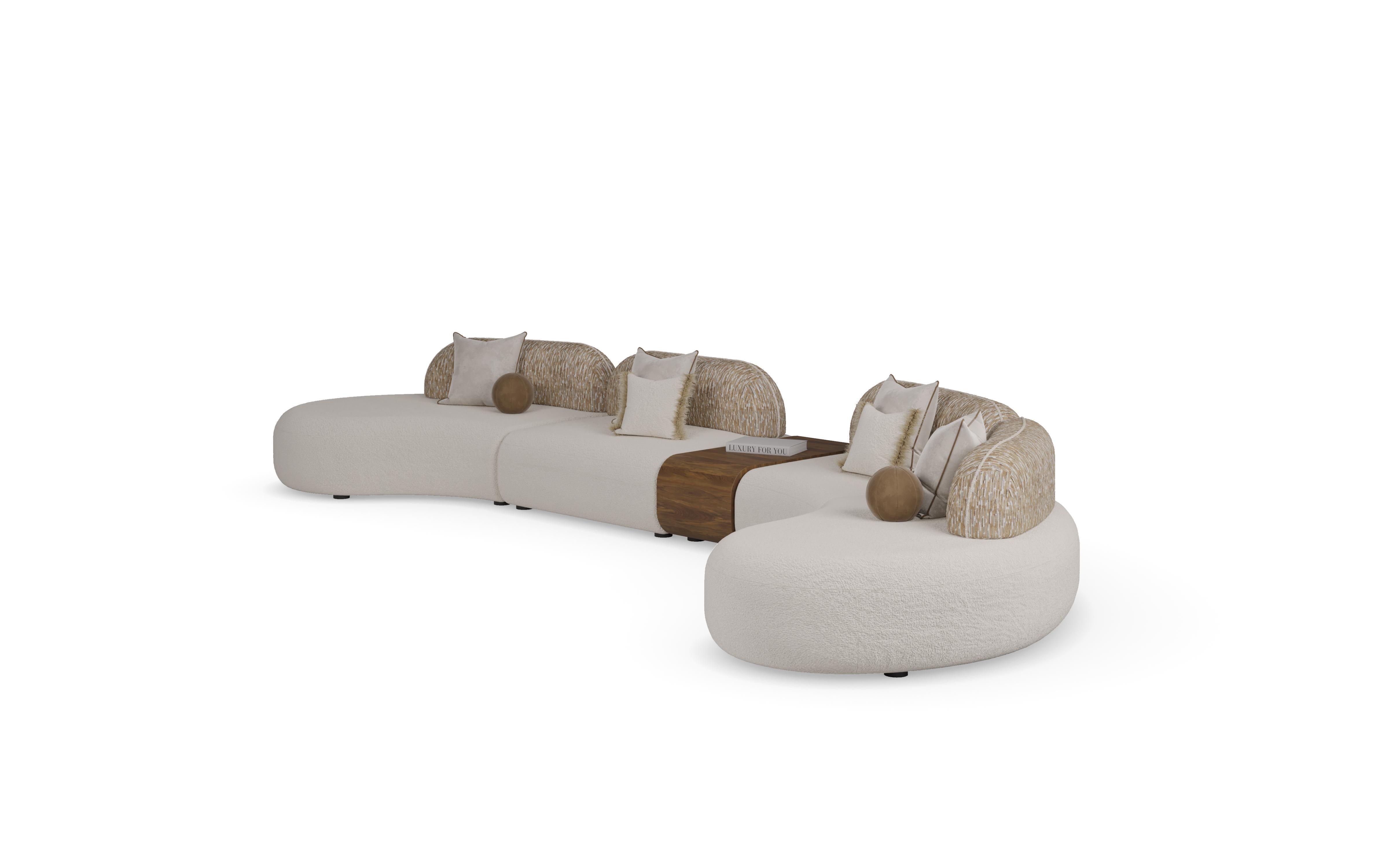 Portoghese Divano componibile Mela fatto a mano in tessuto bouclé di Nolita Harbour in vendita