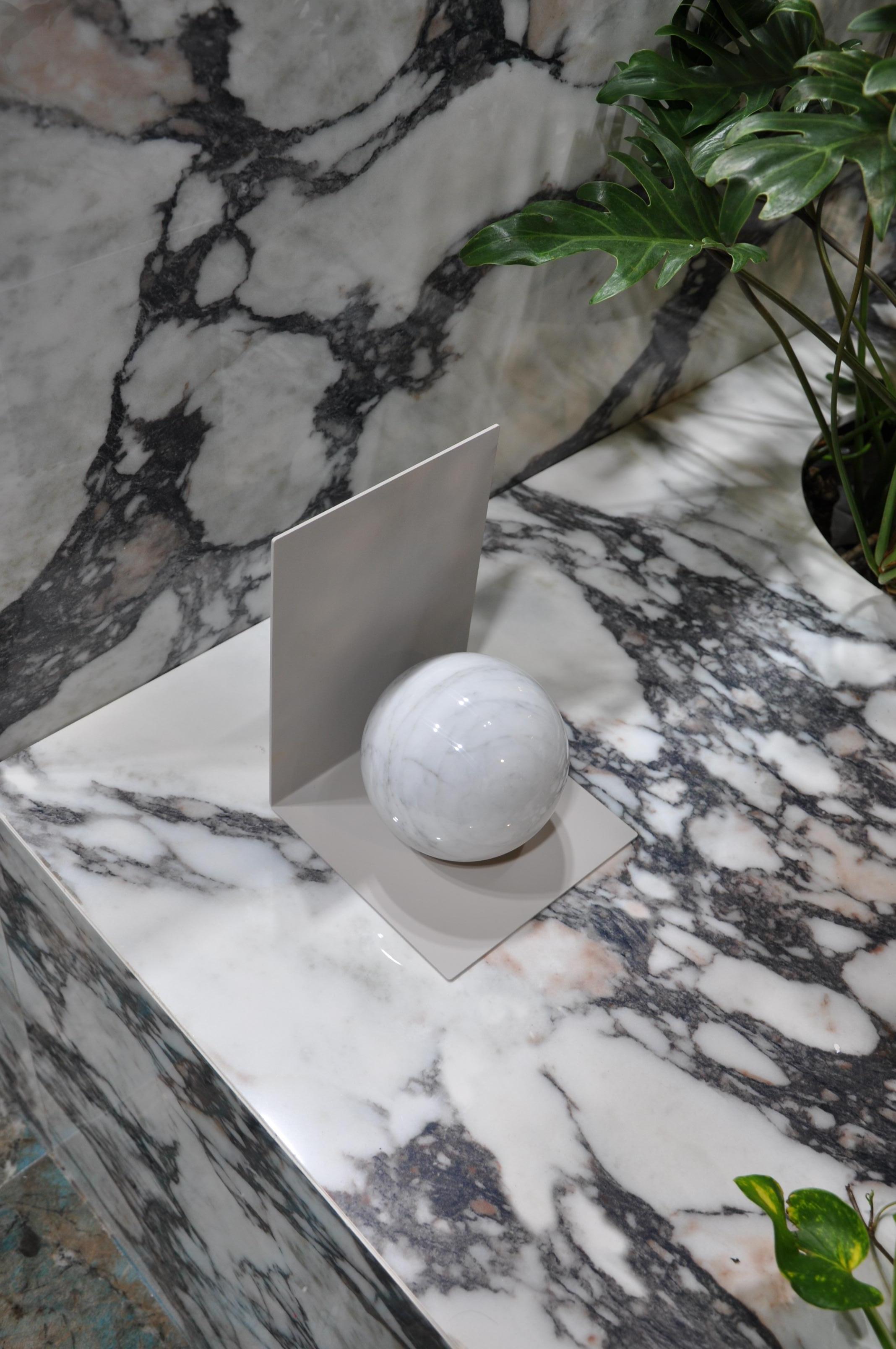 Italian Handmade Metal Bookend with Sphere in White Carrara Marble For Sale