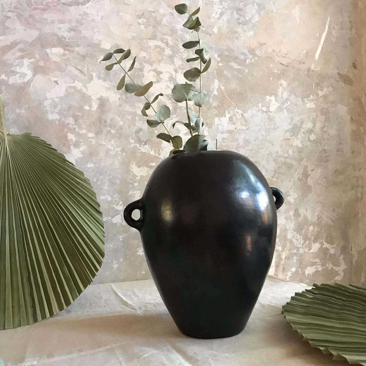 black mexican pottery