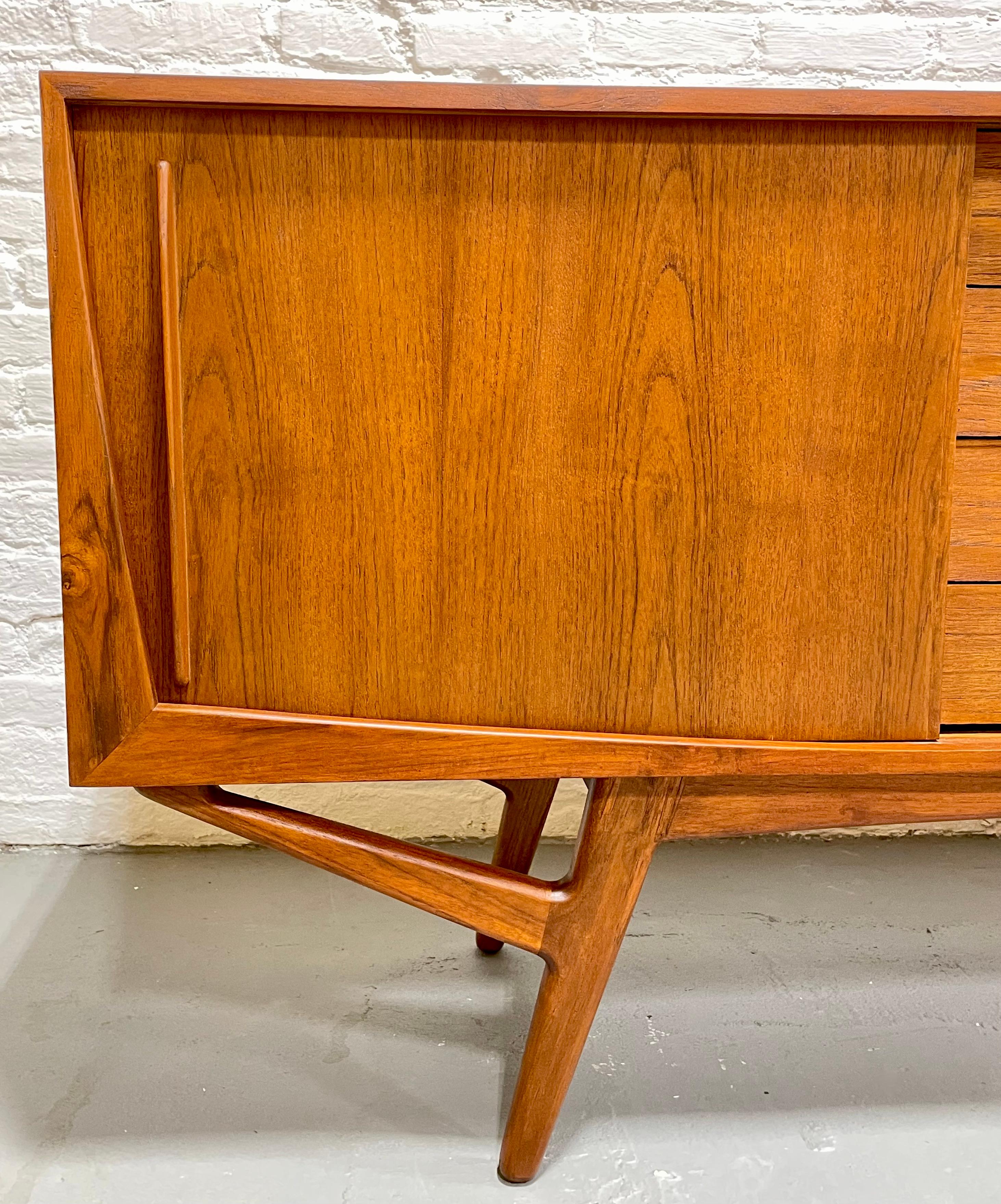 Handmade Mid-Century Modern styled Teak Credenza / Sideboard For Sale 9