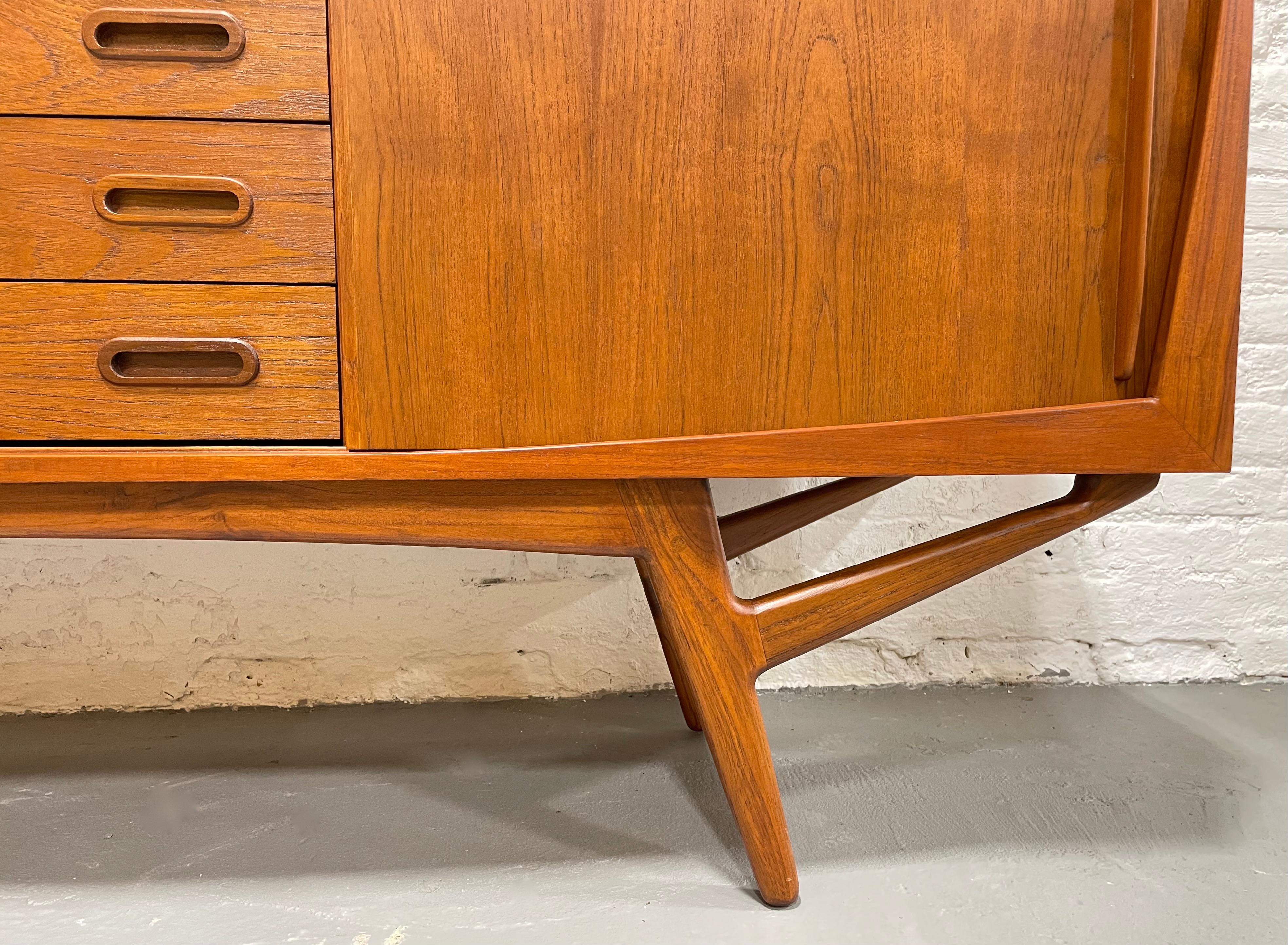 Handmade Mid-Century Modern styled Teak Credenza / Sideboard For Sale 12