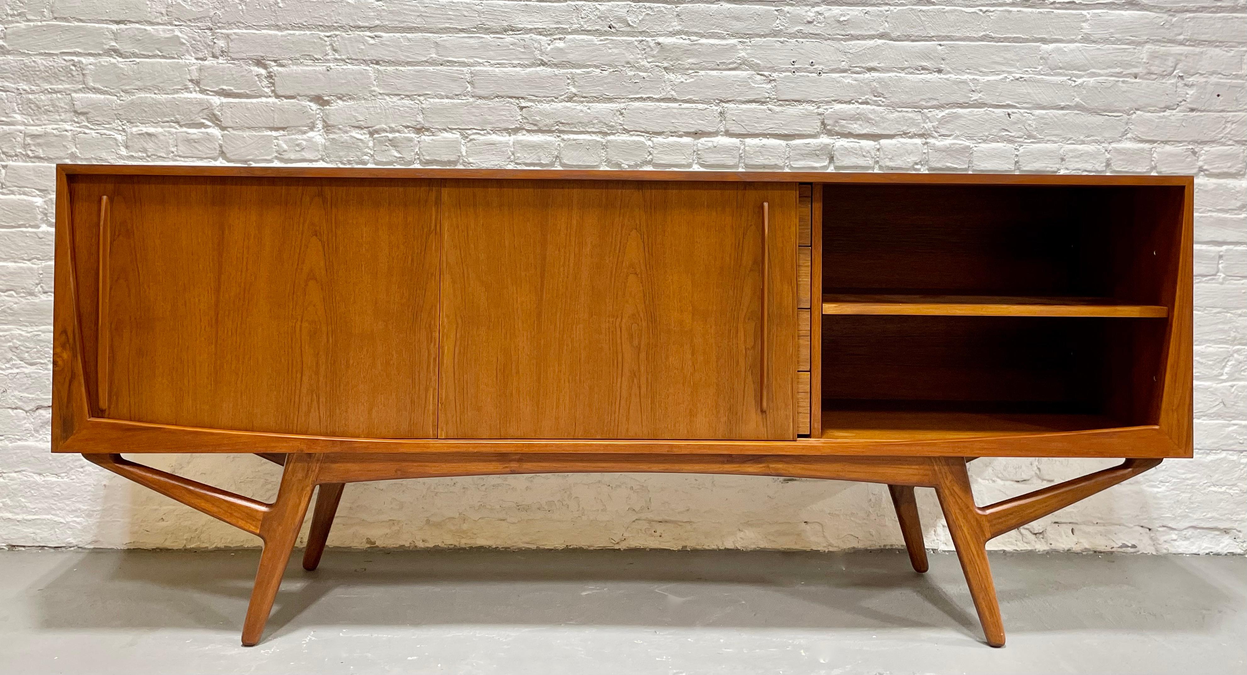 Handmade Mid-Century Modern styled Teak Credenza / Sideboard For Sale 13