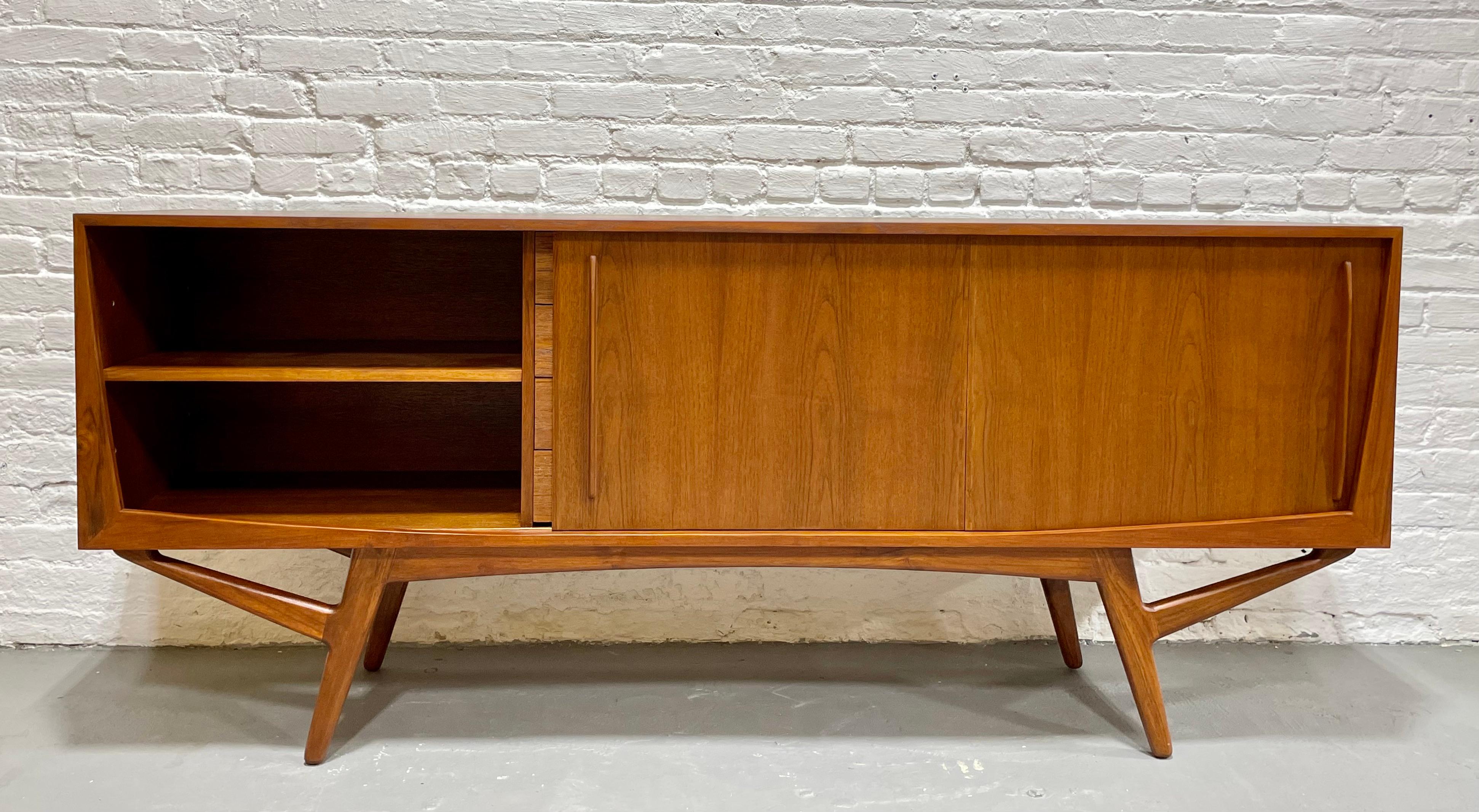 Handmade Mid-Century Modern styled Teak Credenza / Sideboard For Sale 1