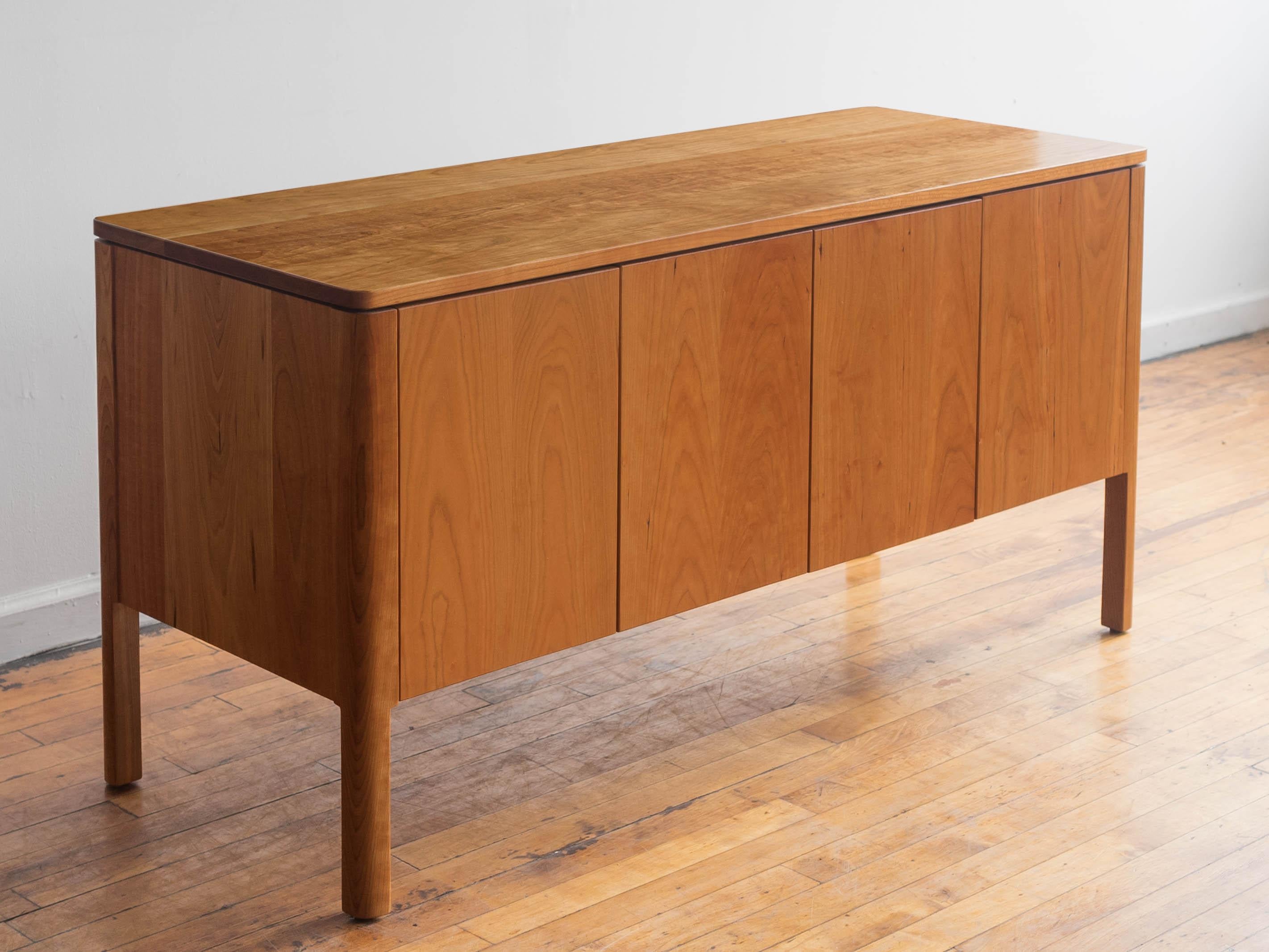 Handmade Minimalist Contemporary Solid Wood Record Cabinet / Media Stand In New Condition For Sale In Chicago, IL