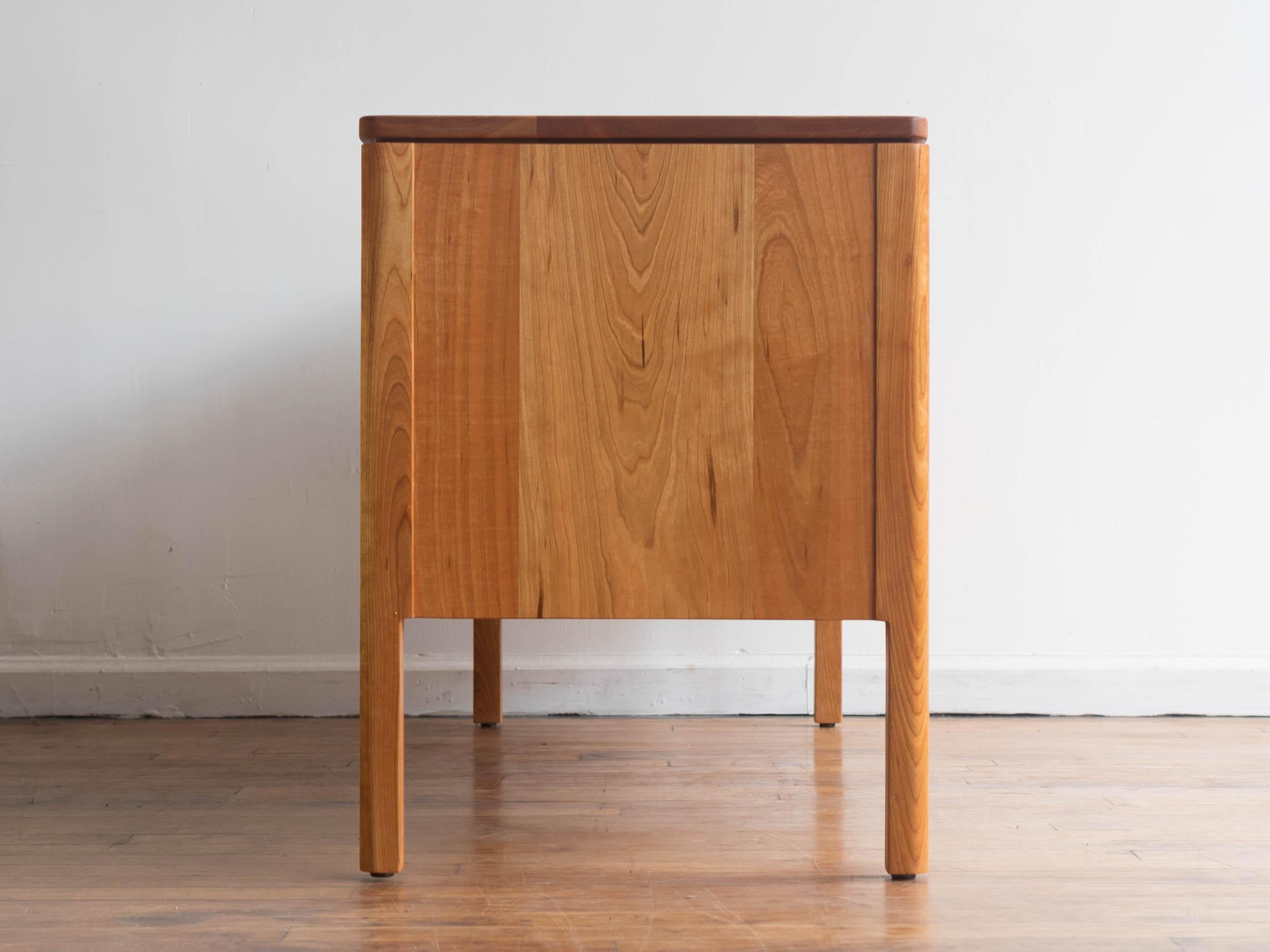Handmade Minimalist Contemporary Solid Wood Record Cabinet / Media Stand For Sale 2