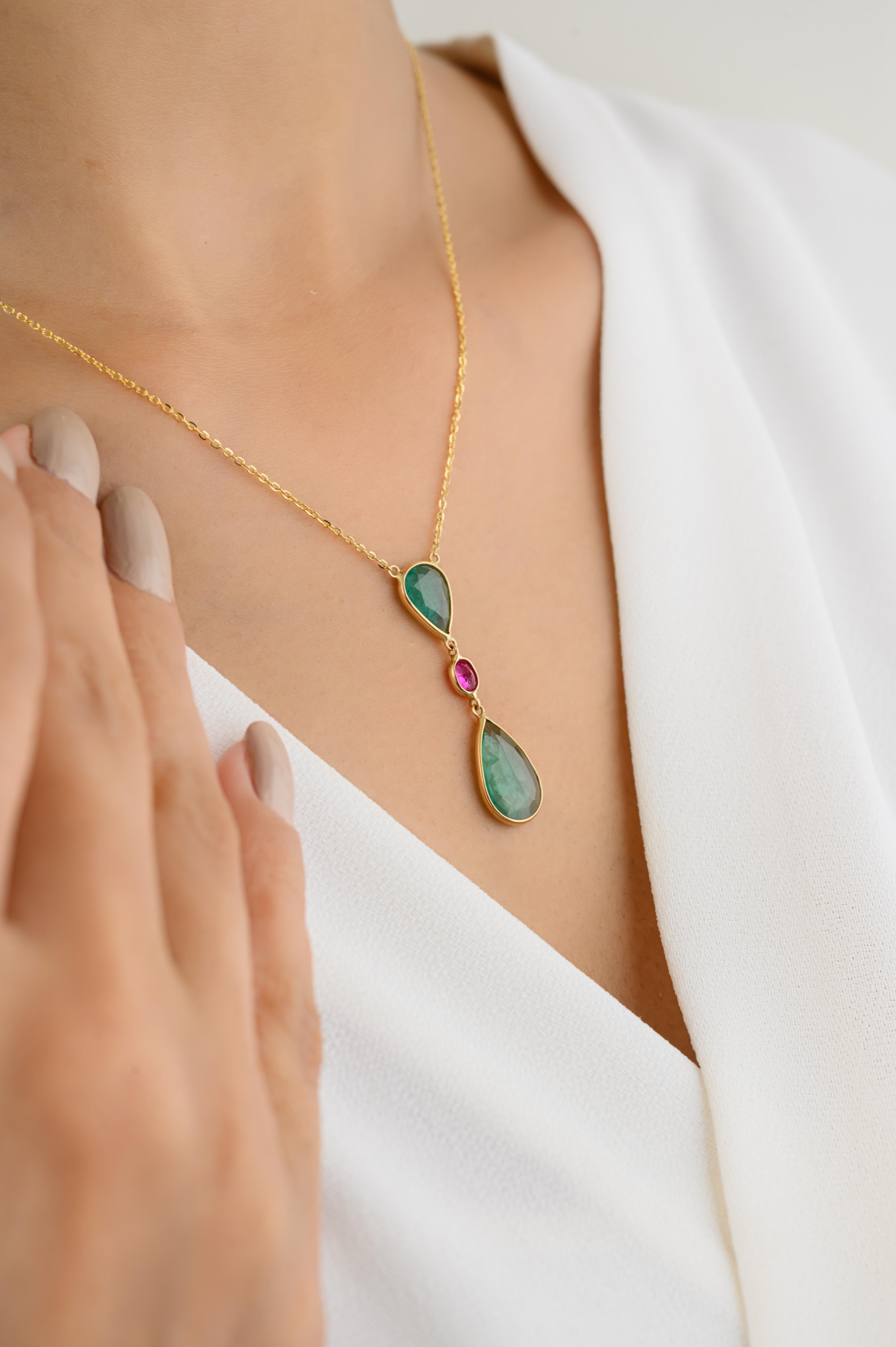 Mixed Cut Handmade Minimalist Emerald Ruby Drop Chain Necklace in 18k Solid Yellow Gold For Sale
