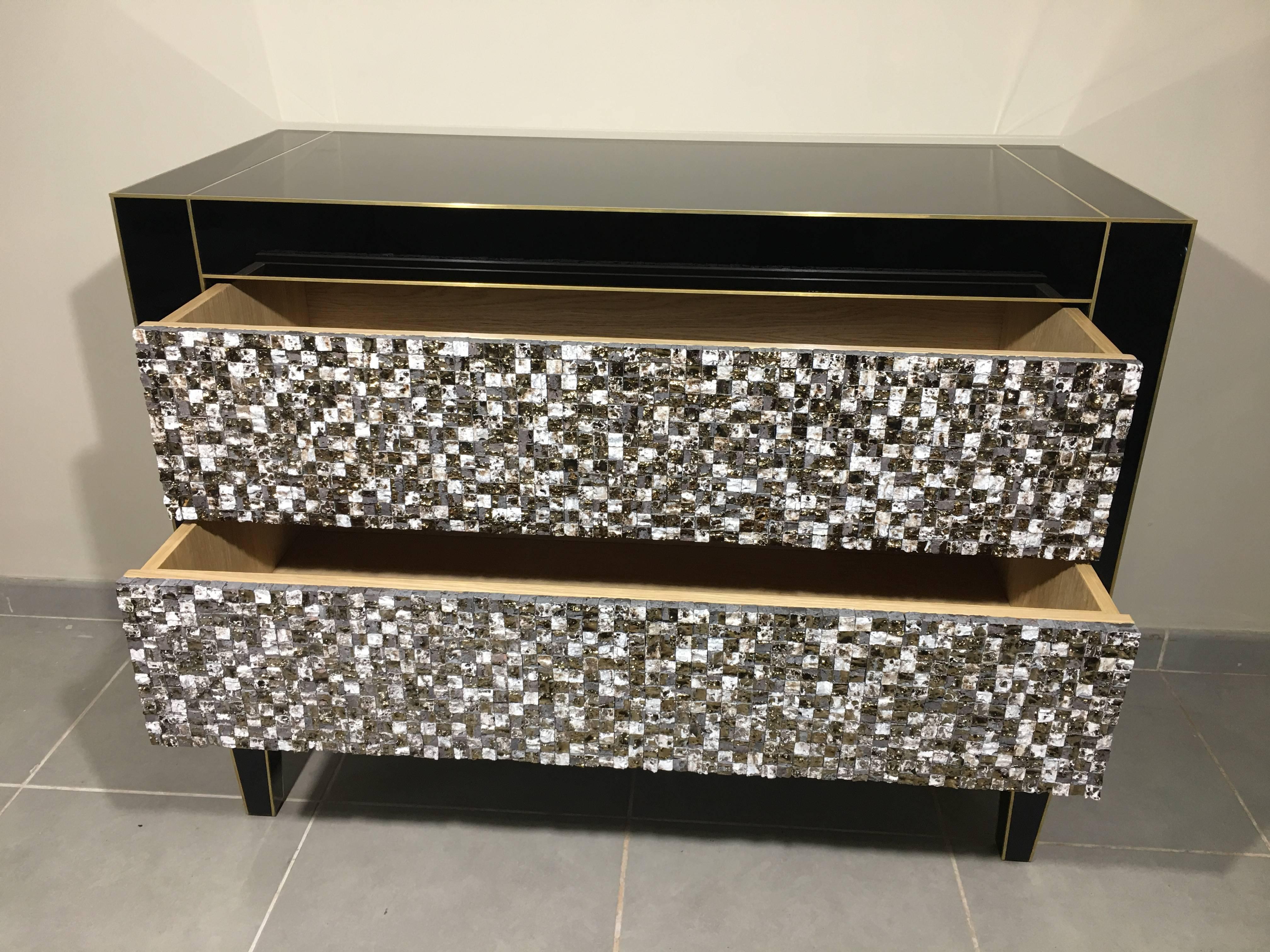 Italian Handmade Mirrored Commode or Chest of Drawers, Volcanic Rock and Brass Inlay