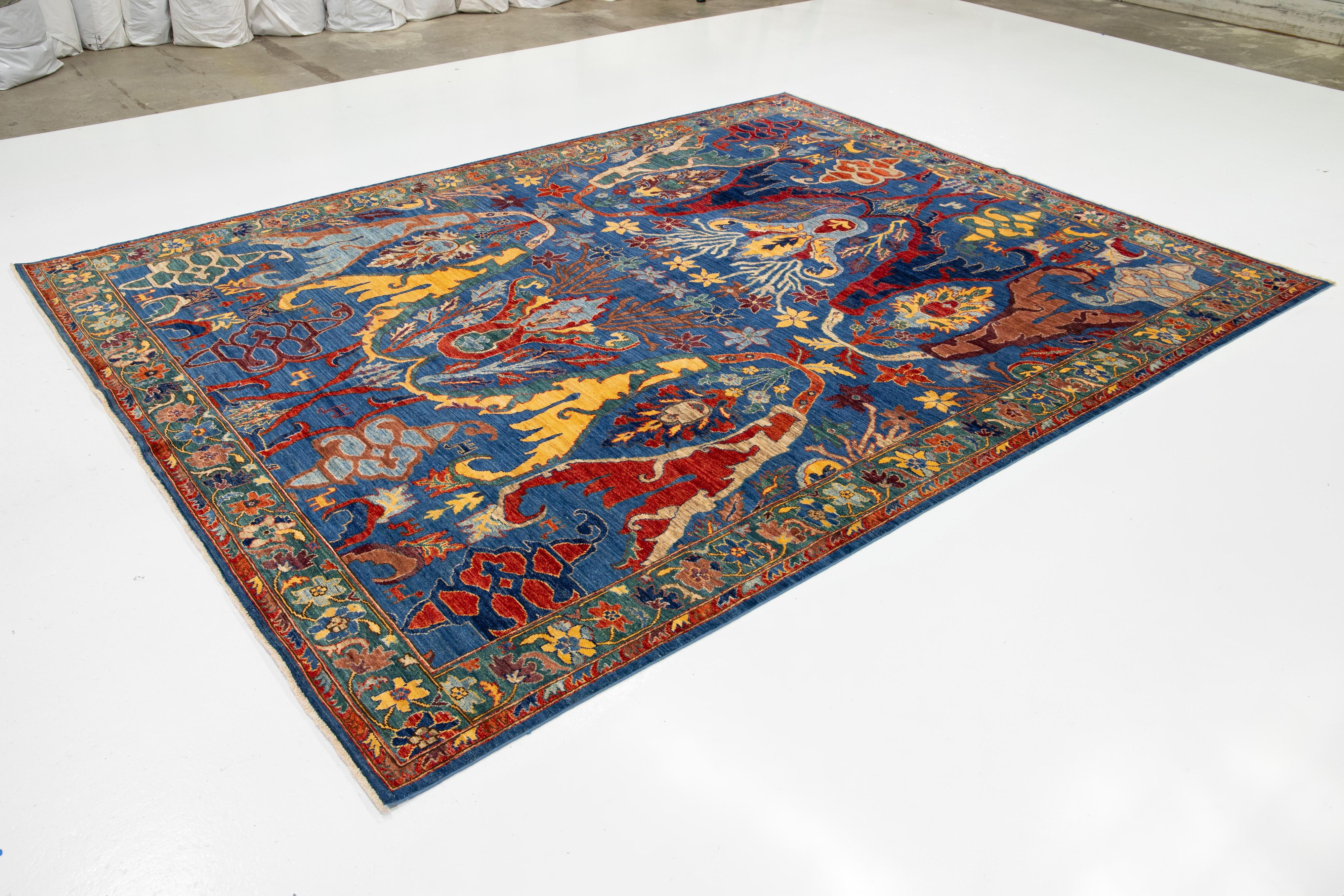Islamique Tapis moderne en laine de style Bidjar en bleu avec motif sur toute la surface en vente