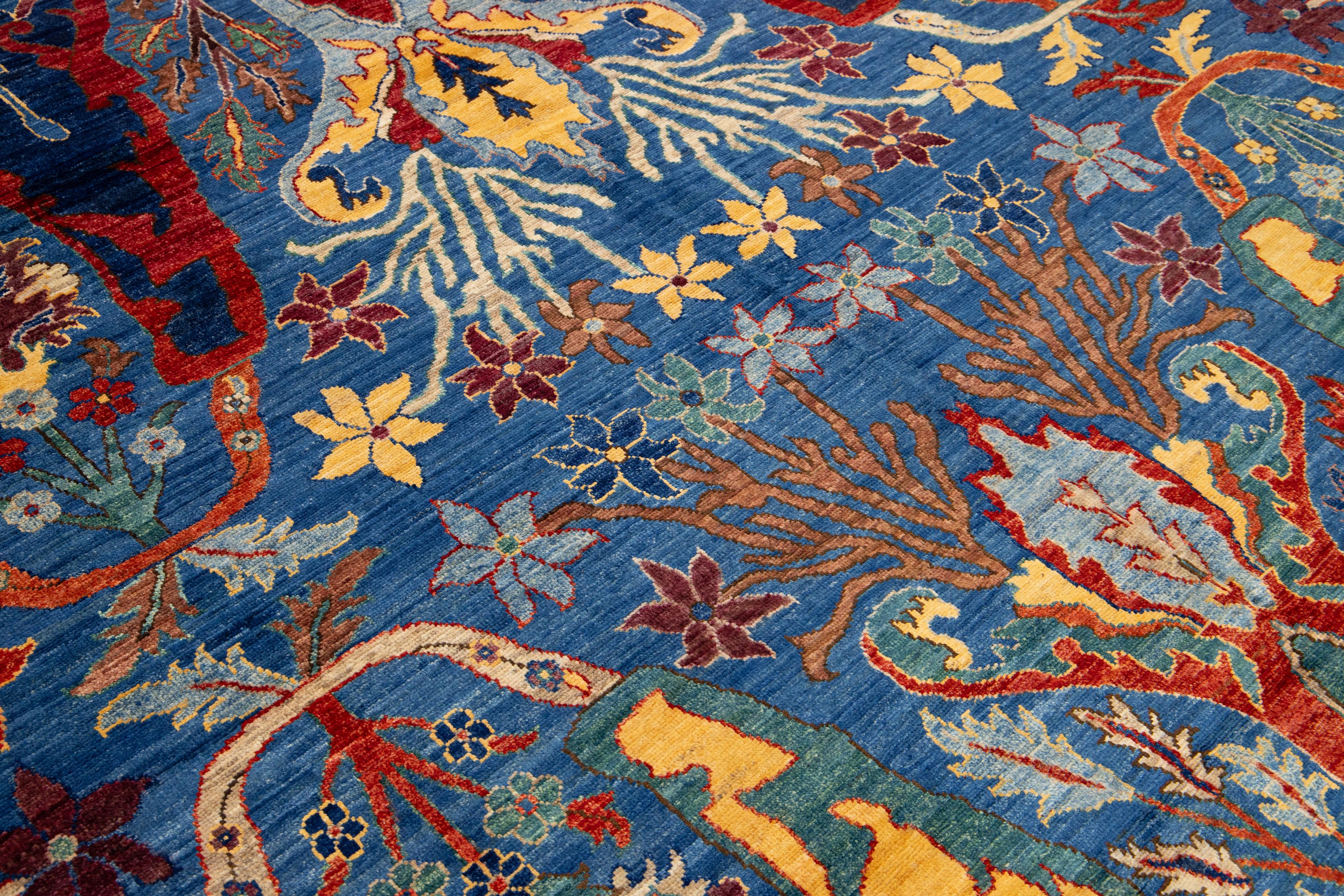 Tapis moderne en laine de style Bidjar en bleu avec motif sur toute la surface en vente 1