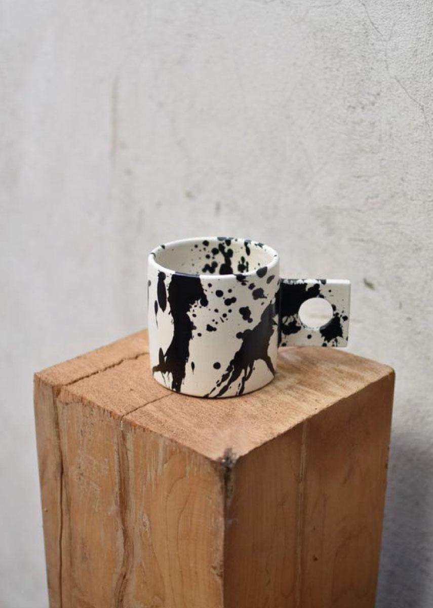 Argentine Rock Handmade Ceramic Coffee Mugs - Set of 2 - Black & White Splatterware For Sale