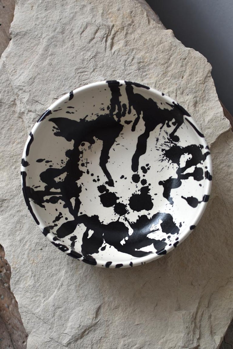 Glazed Handmade Modern Matte Black and White Splattered Rock Ceramic Serving Salad Bowl For Sale