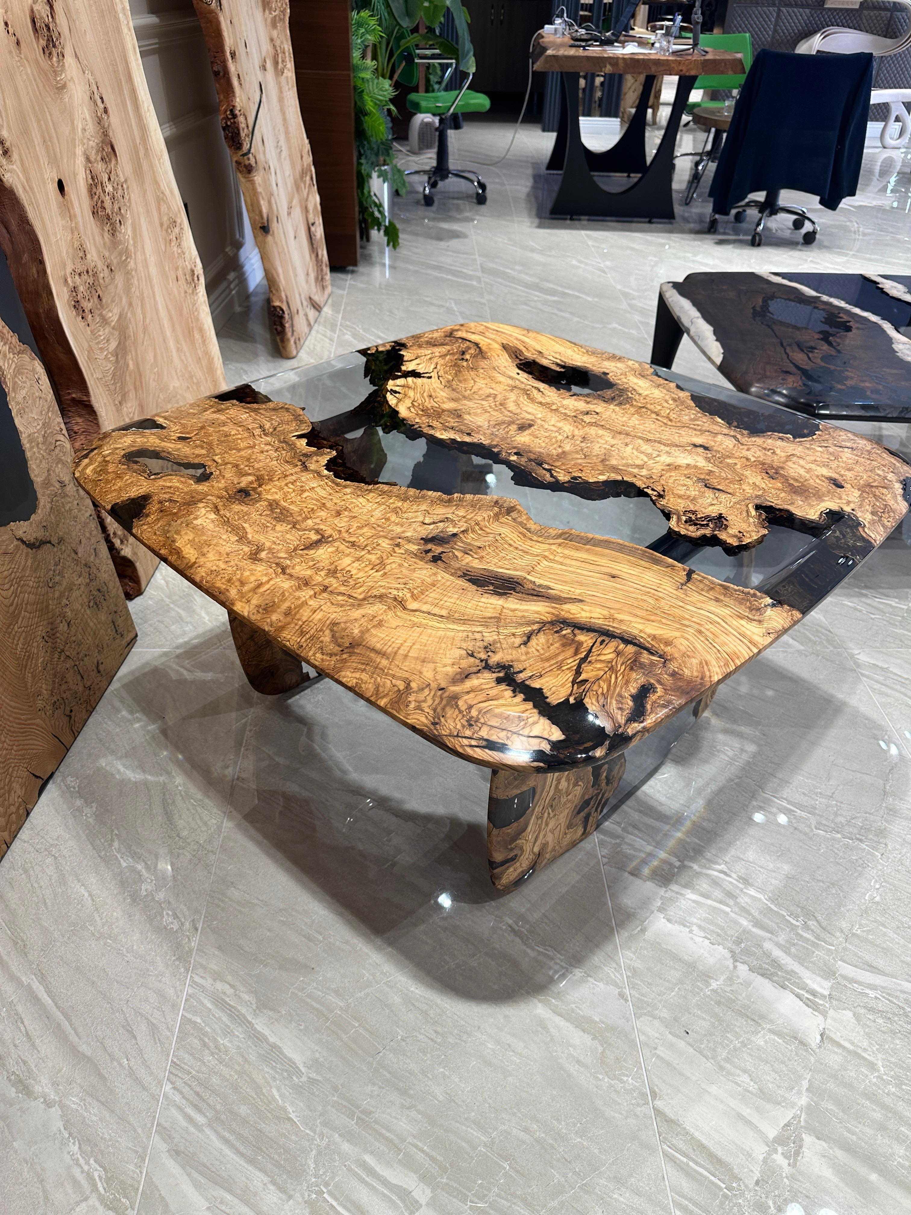 Handmade Modern Clear Epoxy Resin Coffee Table For Sale 2