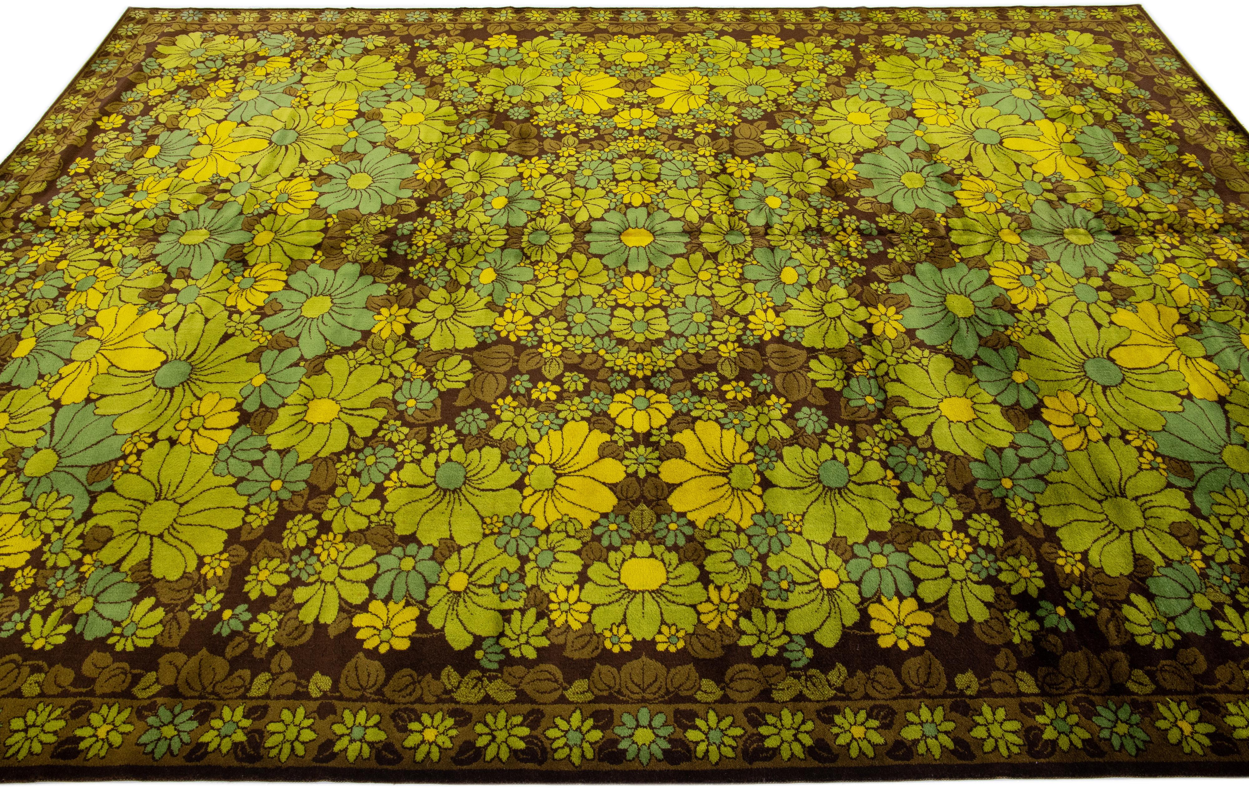 English Handmade Vintage Floral Green Transitional Art & Crafts Wool Rug For Sale