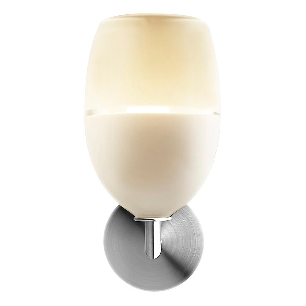 Applique arrondie Lattimo, œuf blanc/ivoire, verre soufflé - fabriquée sur commande en vente