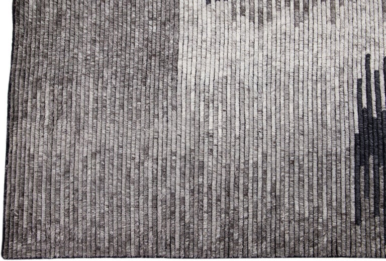 Handmade Modern Moroccan Style Abstract Wool Rug In Gray For Sale at