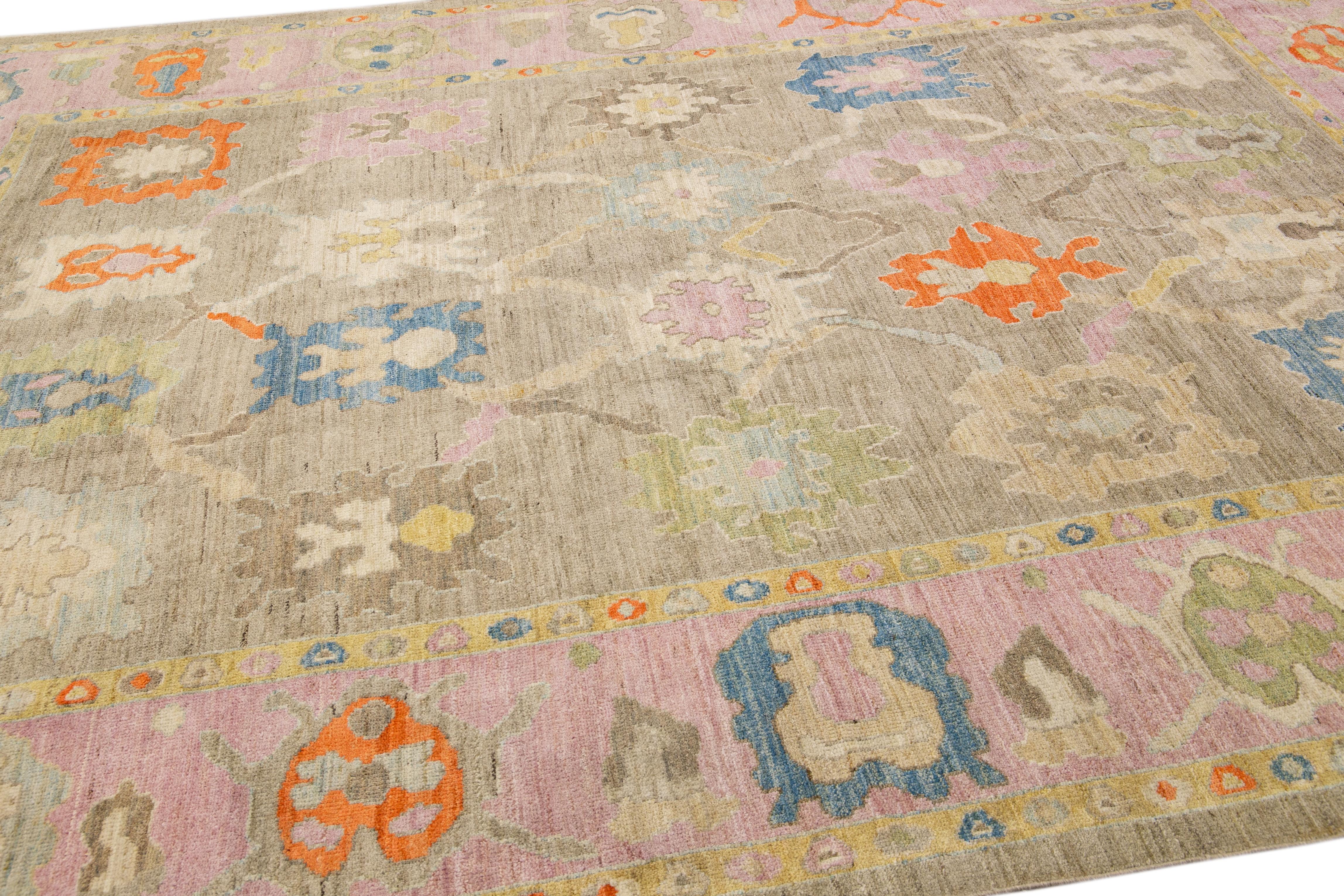 Pakistani Handmade Modern Sultanabad Brown/Pink Wool Rug with Floral Pattern For Sale