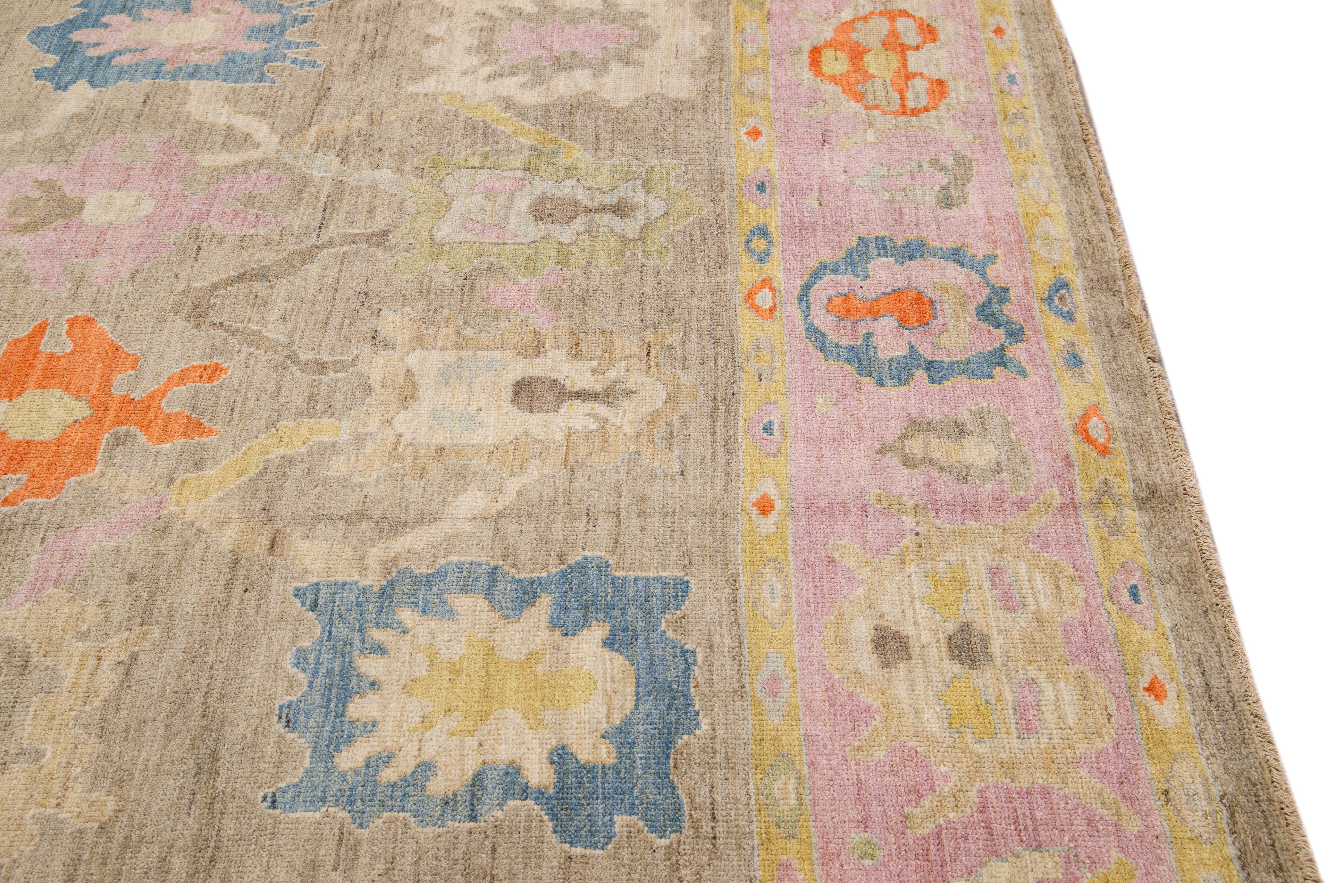 Contemporary Handmade Modern Sultanabad Brown/Pink Wool Rug with Floral Pattern For Sale