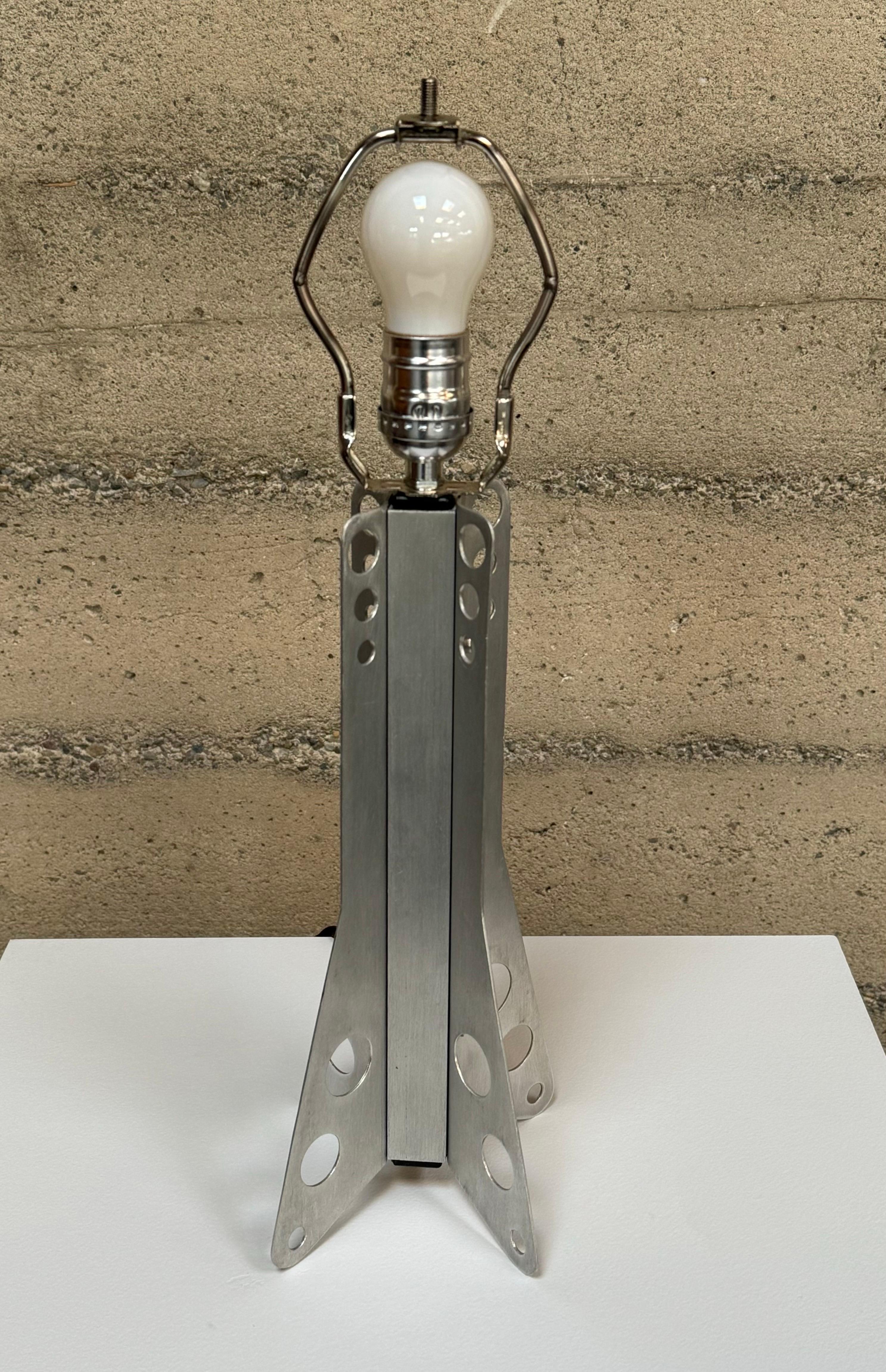 Handmade Modernist / Machine Age Aluminum Table Lamp For Sale 3