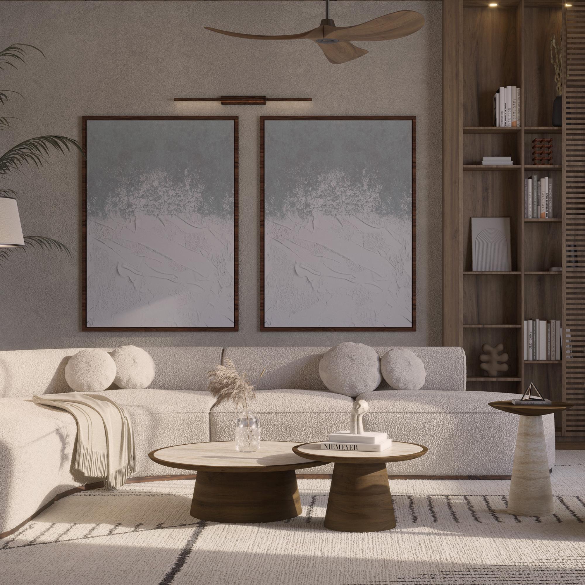 Conjunto de mesa baja Nolita Harbour Liz, una sofisticada mezcla de materiales naturales y diseño moderno. Este exquisito conjunto incluye dos mesas de centro con lujosos tableros de travertino y elegantes bases de nogal mate, que ofrecen