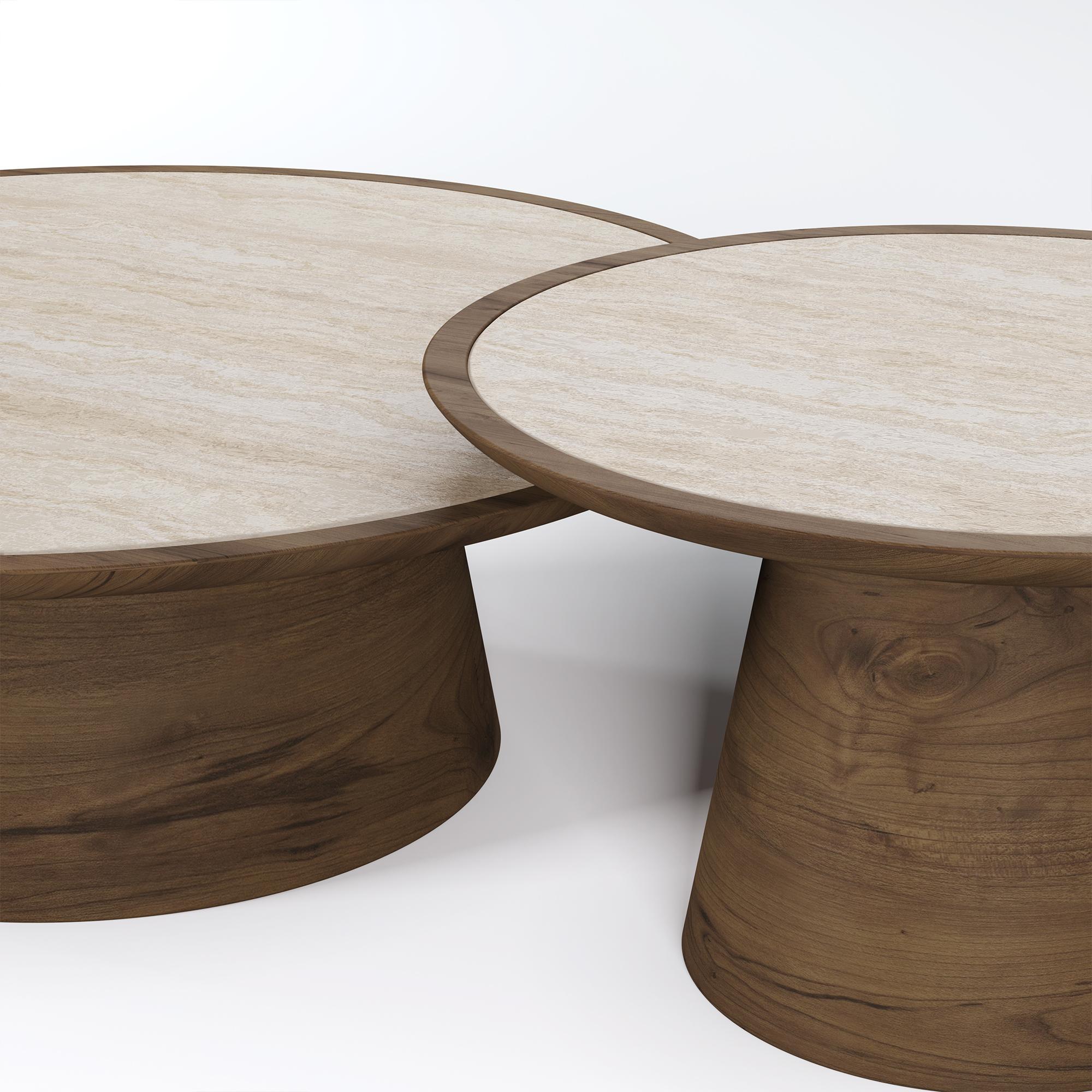 Mesa de centro Liz modular hecha a mano en travertino y nogal mate by Nolita Harbour Hecho a mano en venta