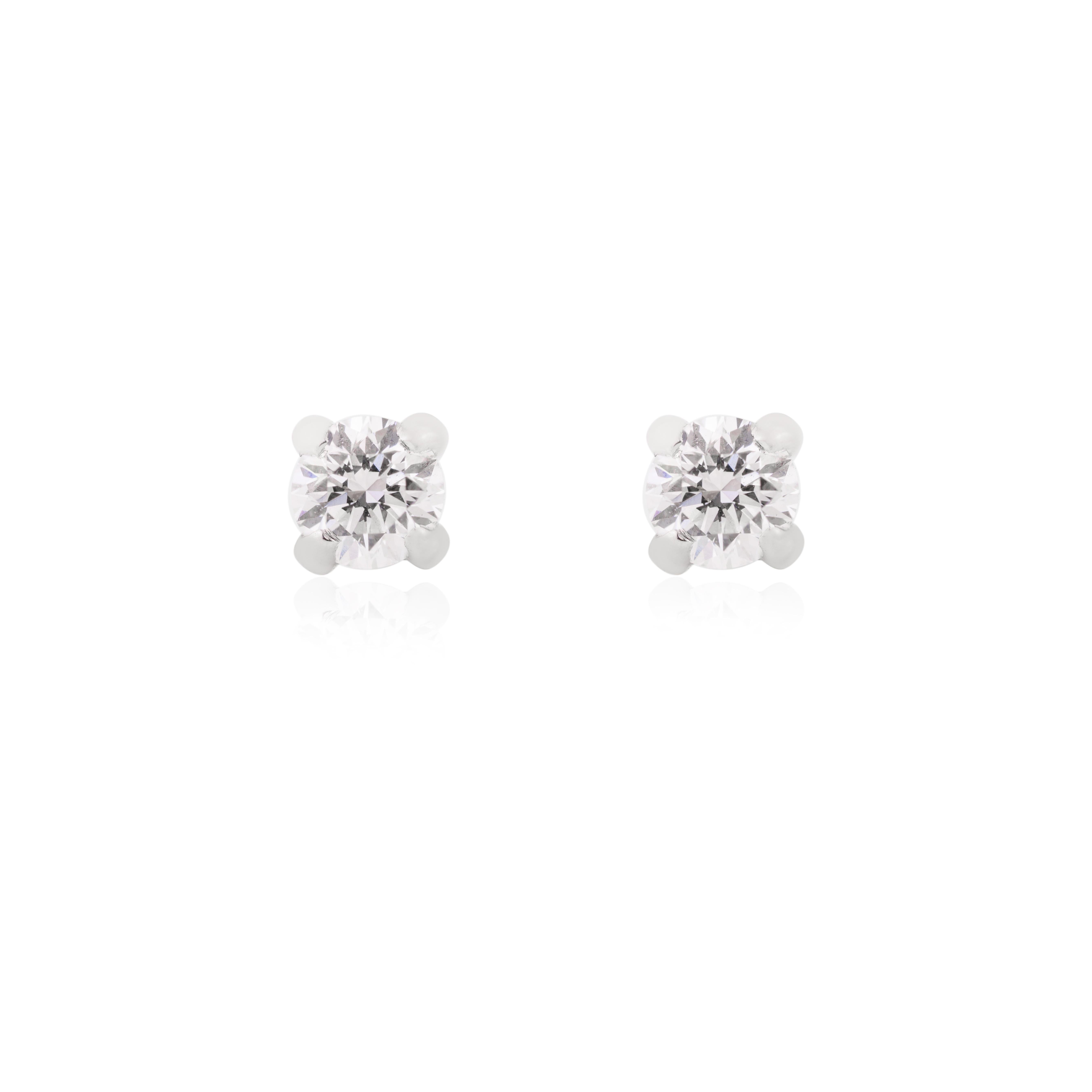 Art Déco Orecchini fatti a mano con Single Stone di Moissanite in oro bianco massiccio 18k per lei in vendita