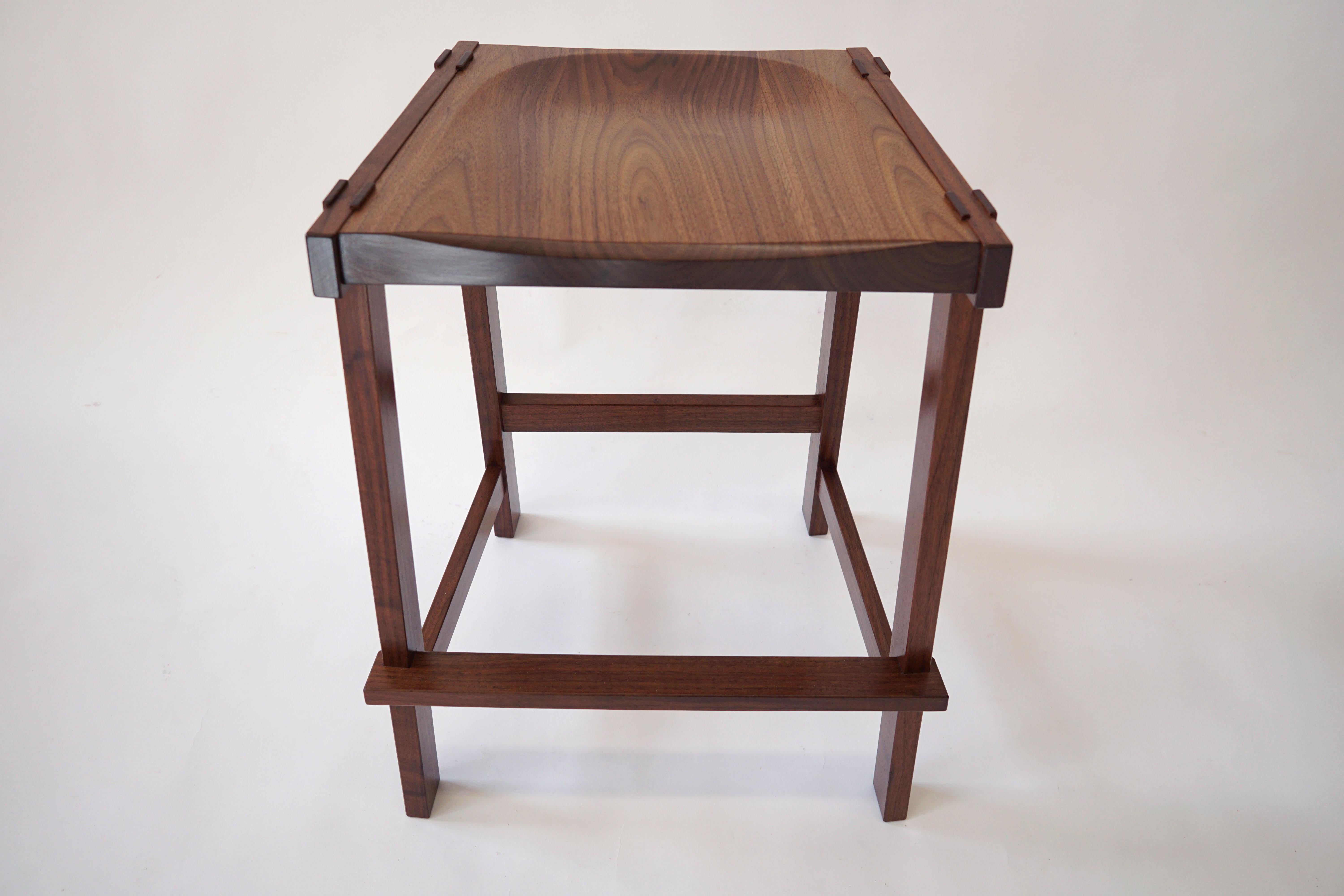 Montrose Stool in Walnut, Exposed Joinery with a Hand Carved Seat In New Condition For Sale In Southampton, MA
