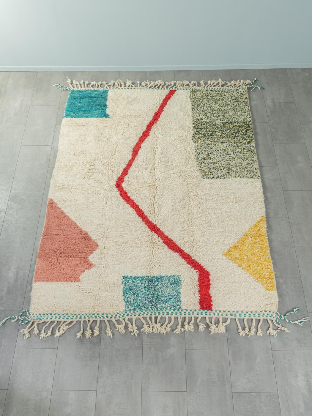 Handmade Moroccan Beni Ourain 100% Wool Berber Rug In Excellent Condition For Sale In Neuss, NW