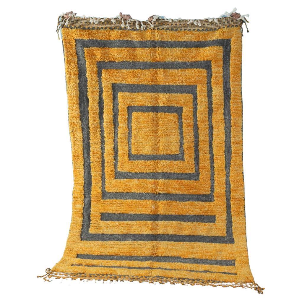 handmade moroccan Beni Ourain berber rug 100% wool For Sale