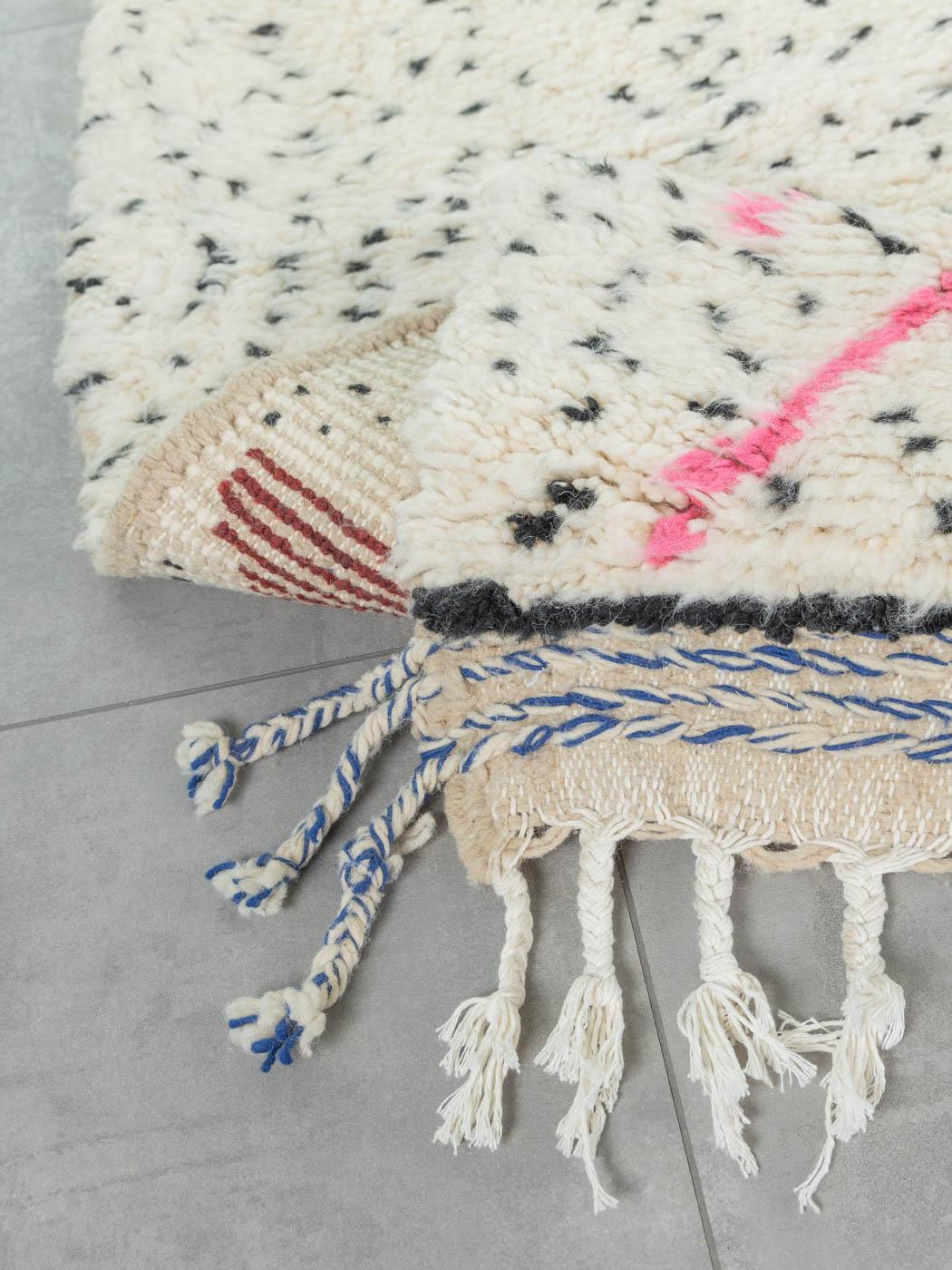 Handmade Moroccan Berber Rug 100% Wool Beni Ourain For Sale 3