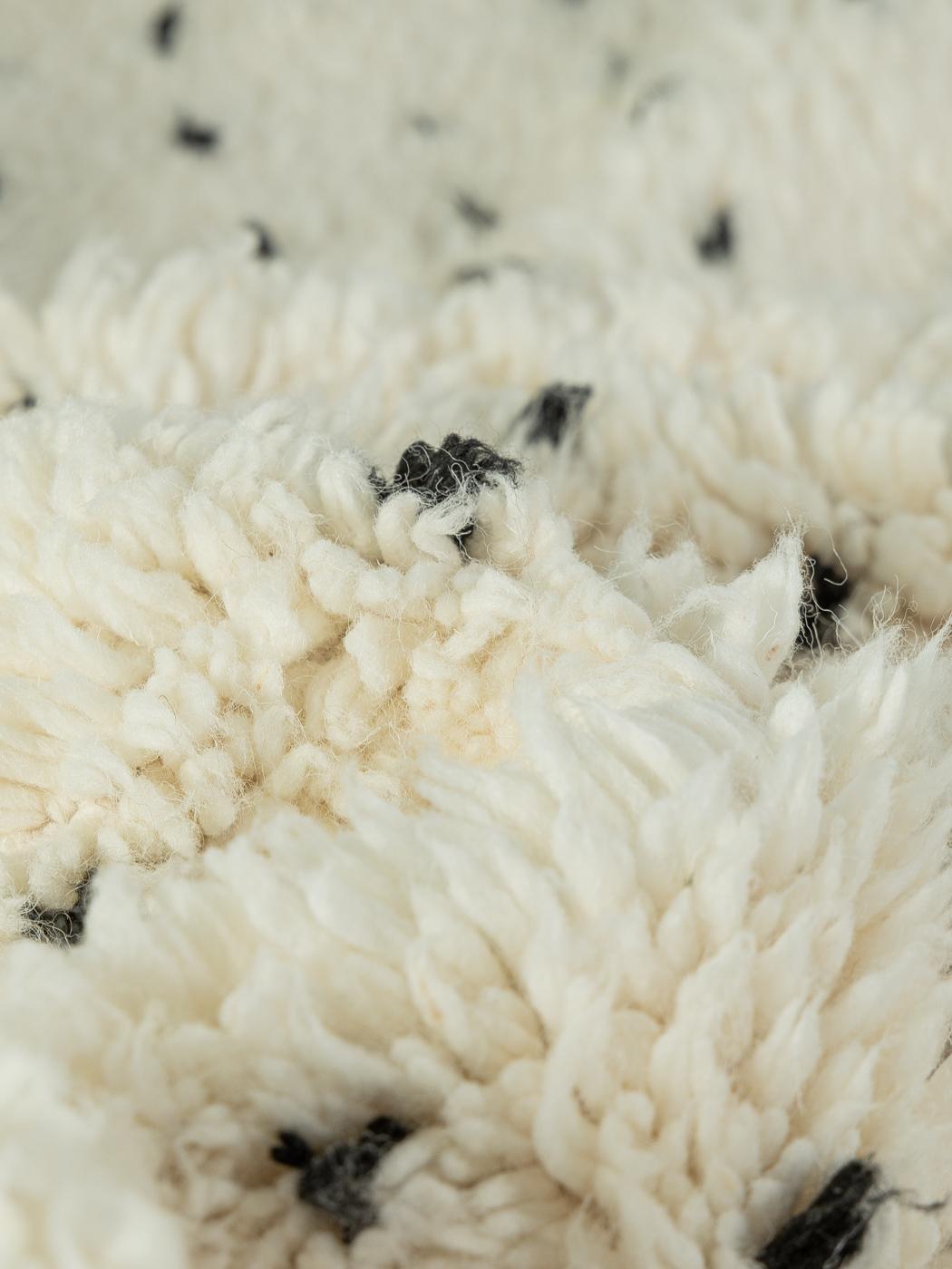 Handgefertigter marokkanischer Berberteppich 100% Wolle im Angebot 1