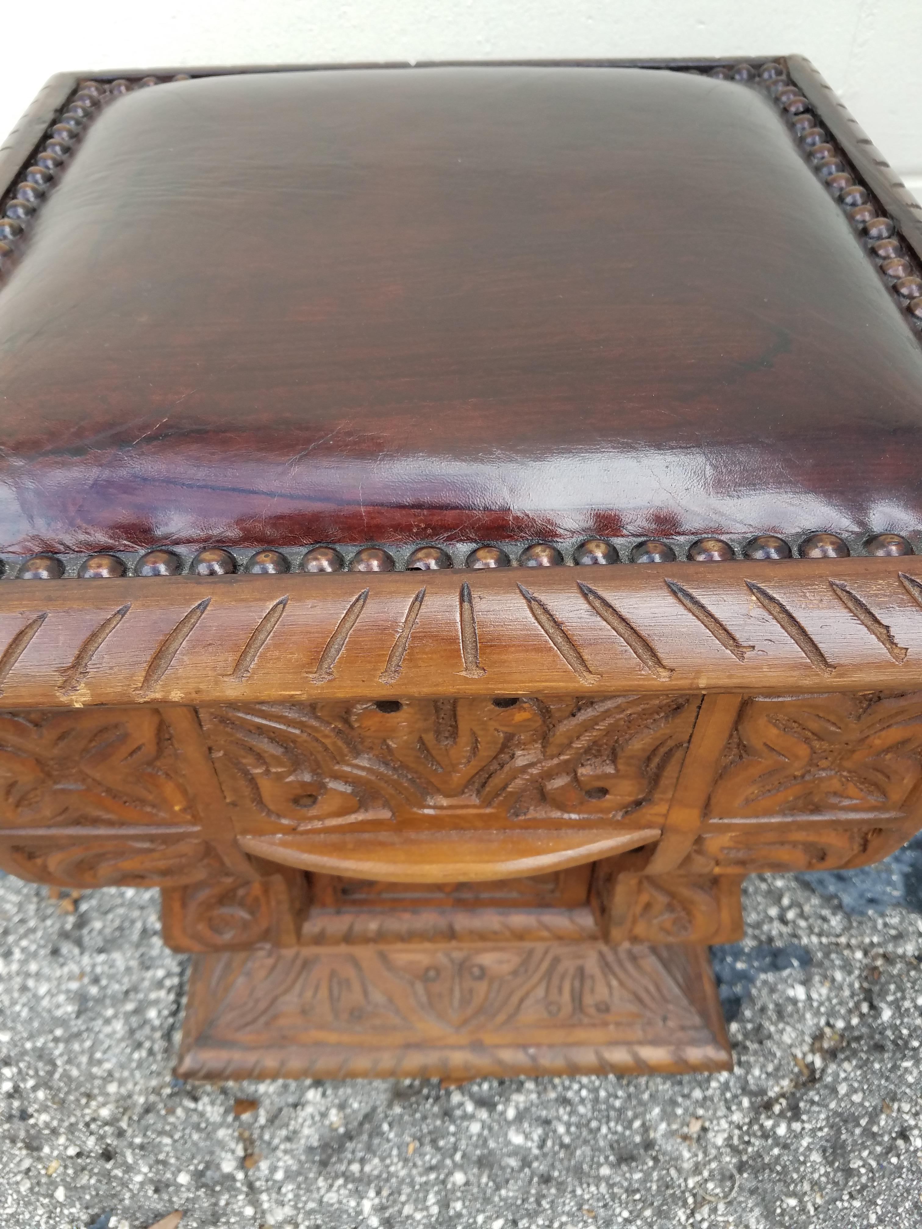 Handmade Moroccan Cedar Wood Stool, Leather Cushion In Excellent Condition For Sale In Orlando, FL