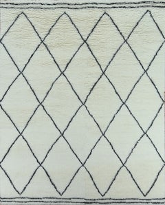 Handmade Moroccan Style Beni Ourain Wool Rug in Ivory and Black Diamond Pattern