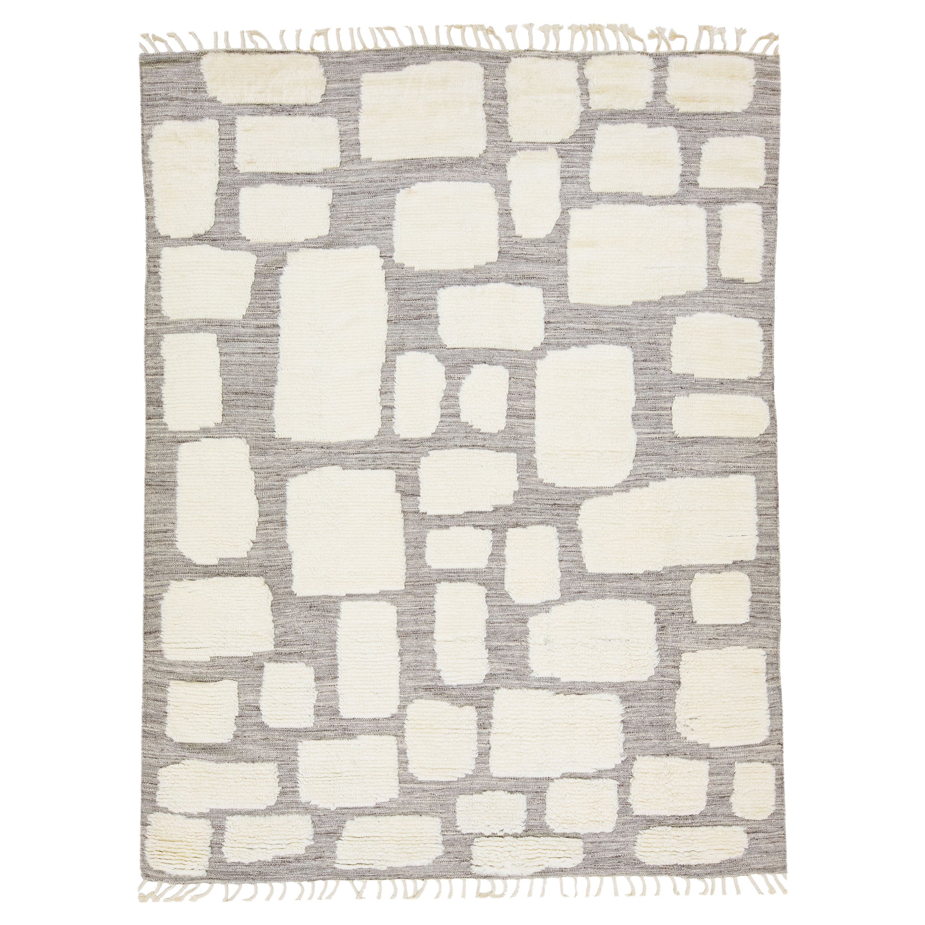 Handmade Moroccan Style Modern Wool Rug with Gray and Ivory Motif
