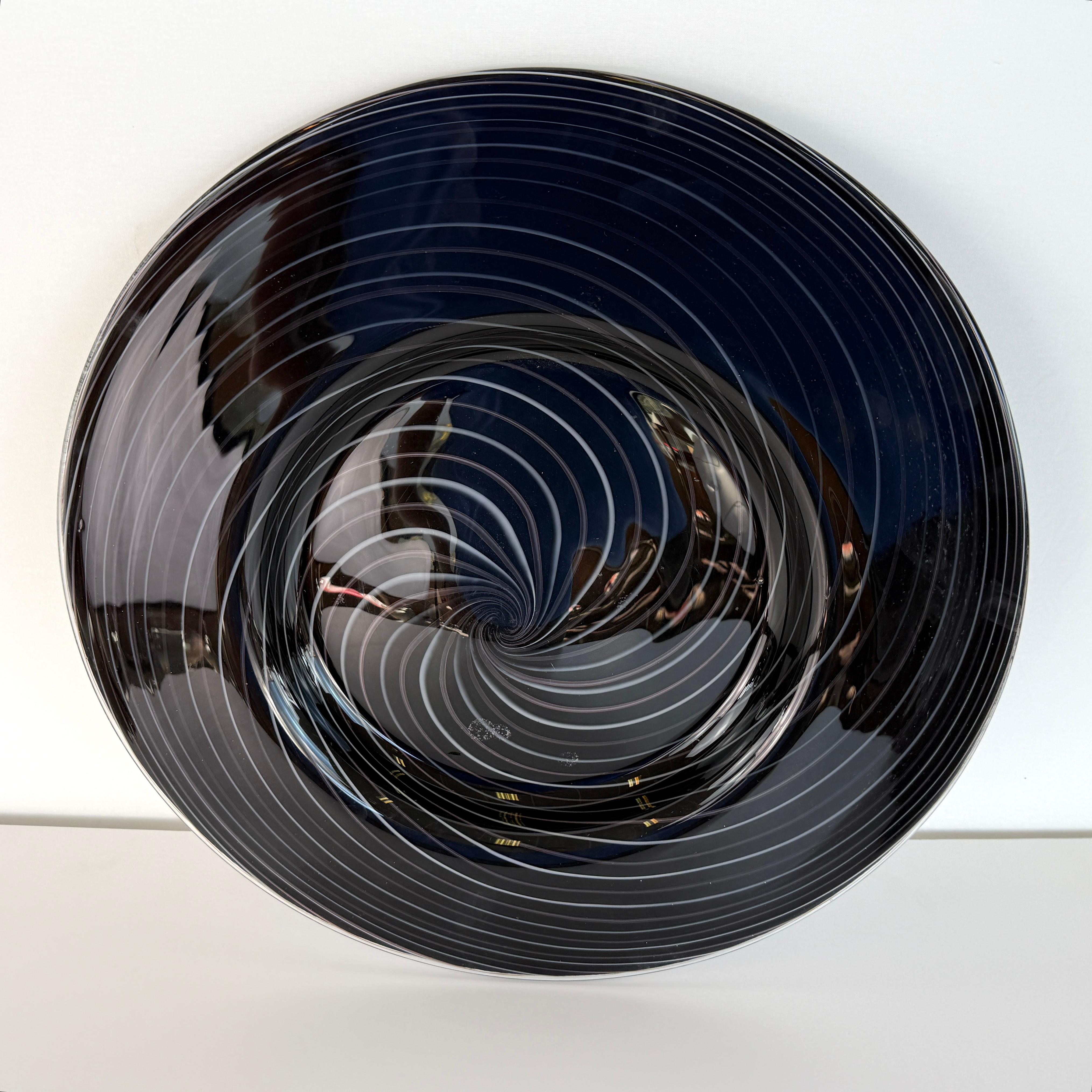 italien Assiette en verre de Murano faite à la main en vente