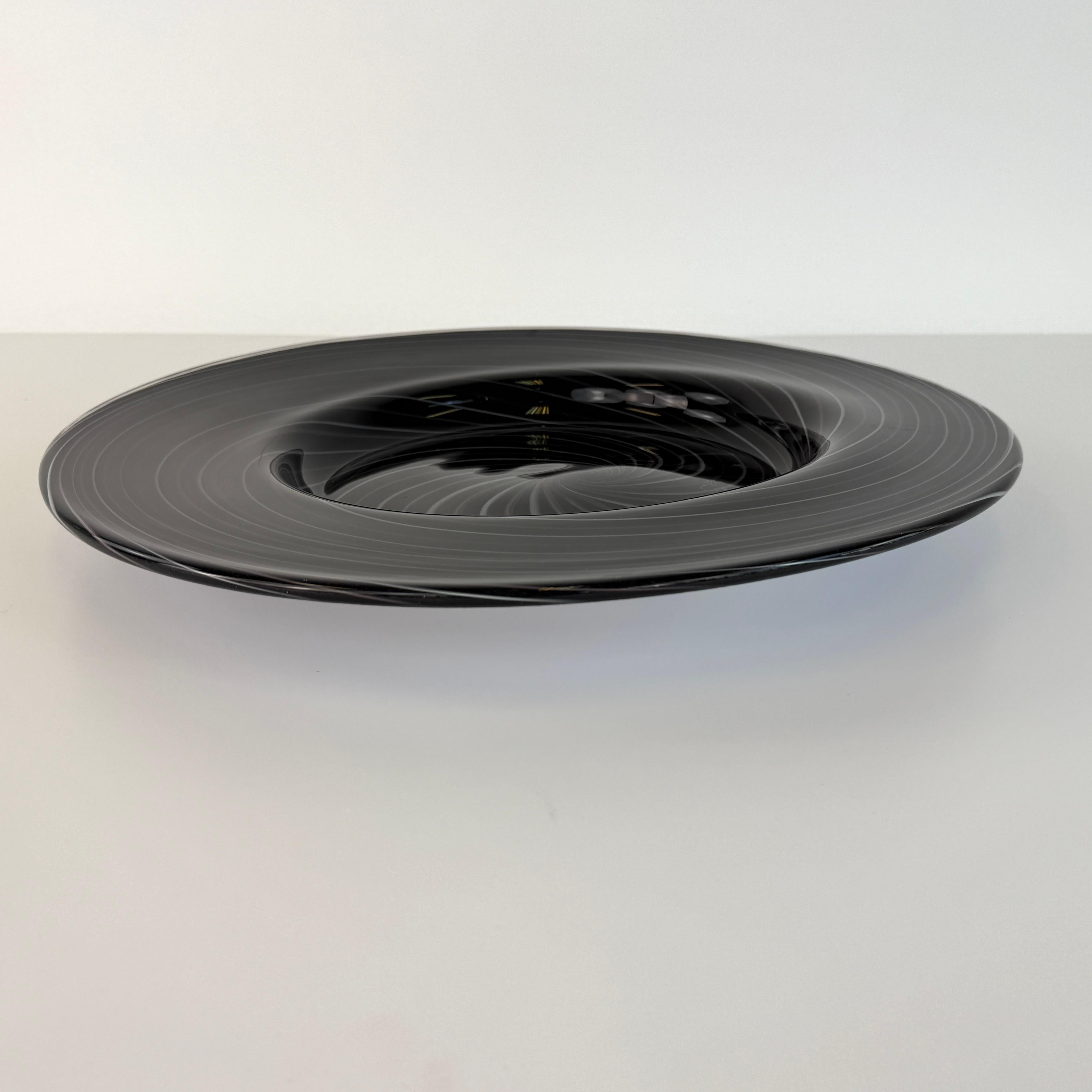 Assiette en verre de Murano faite à la main Bon état - En vente à Bridgeport, CT