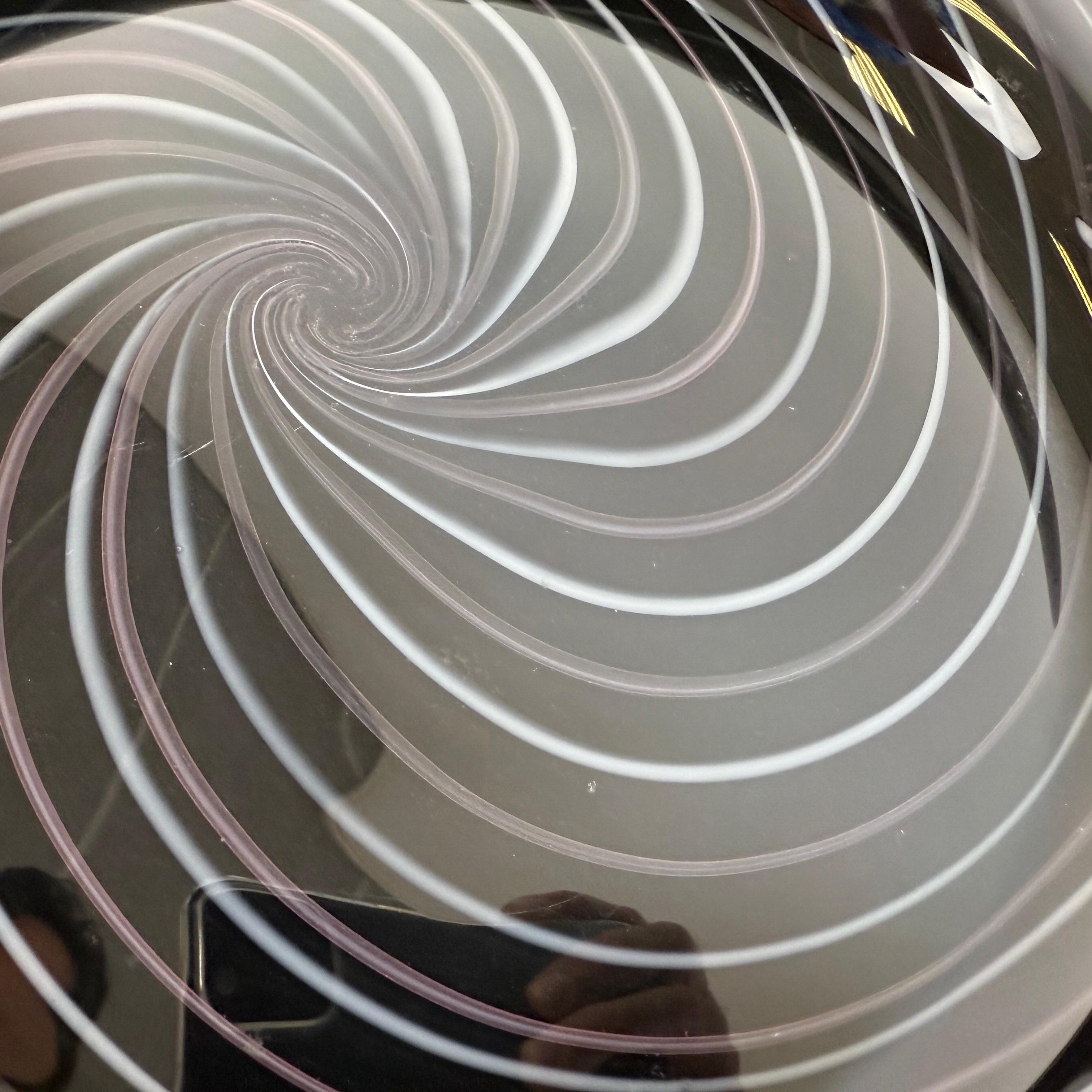 Verre brun Assiette en verre de Murano faite à la main en vente