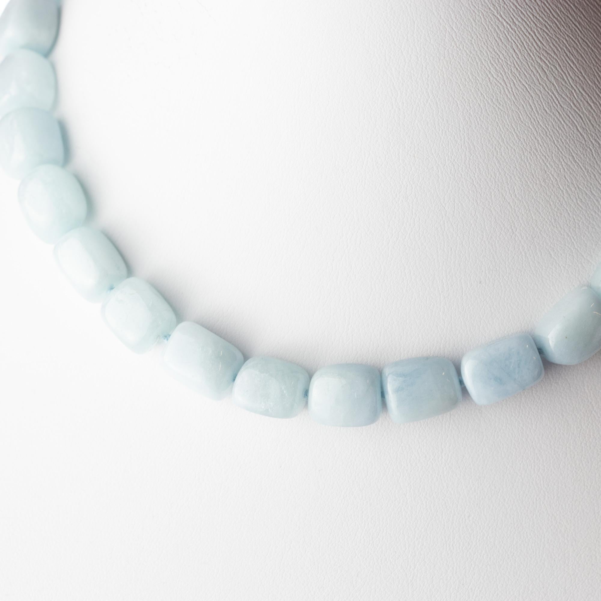 Collana girocollo di perline preziose fatte a mano in acquamarina naturale Intini Jewels in vendita 1