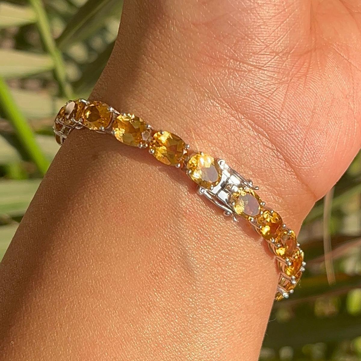 Women's Handmade Natural Citrine Faceted Gemstone Unisex Bracelet in 925 Silver For Sale