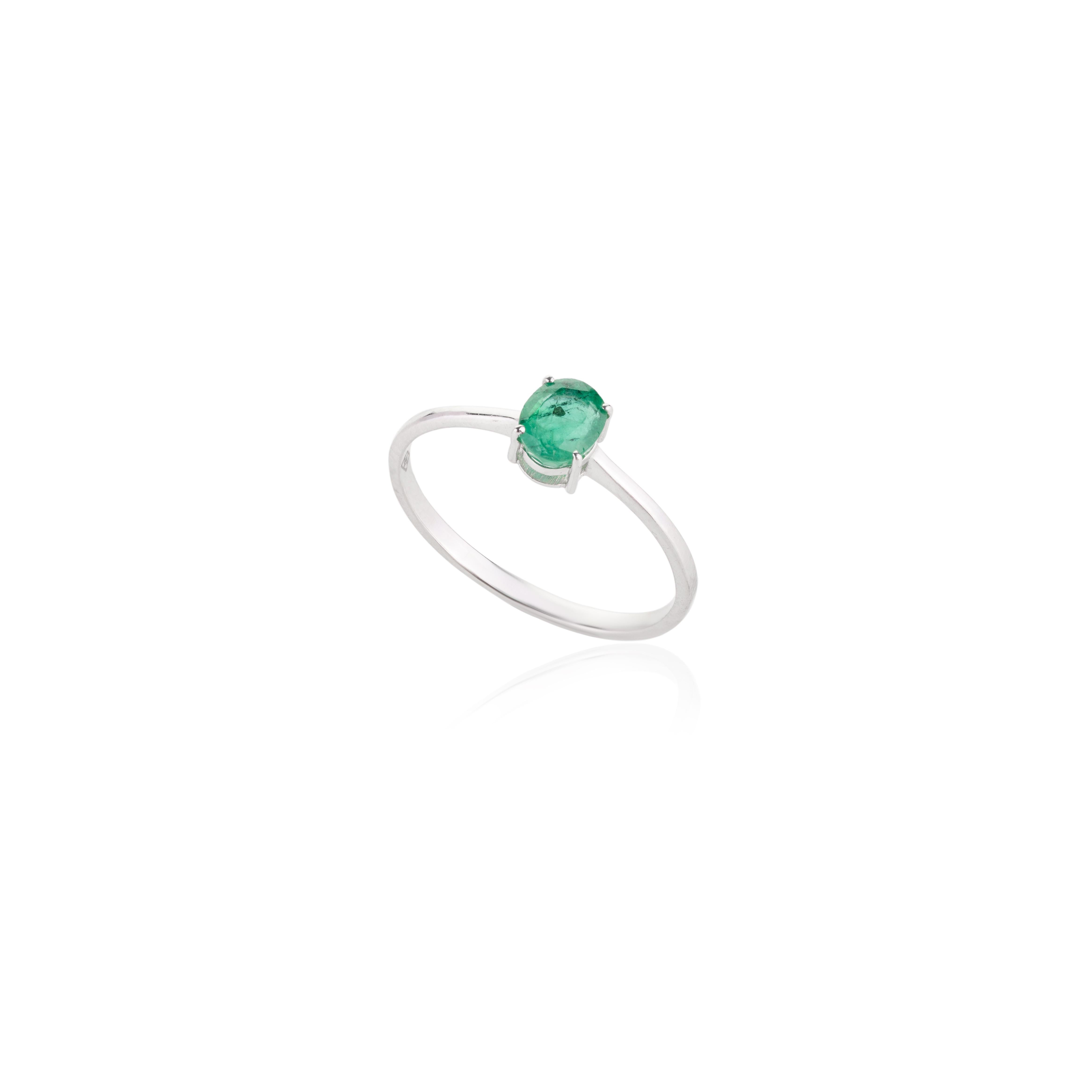 For Sale:  Handmade Natural Emerald Ring 18k Solid White Gold Minimalist Jewelry for Her 3