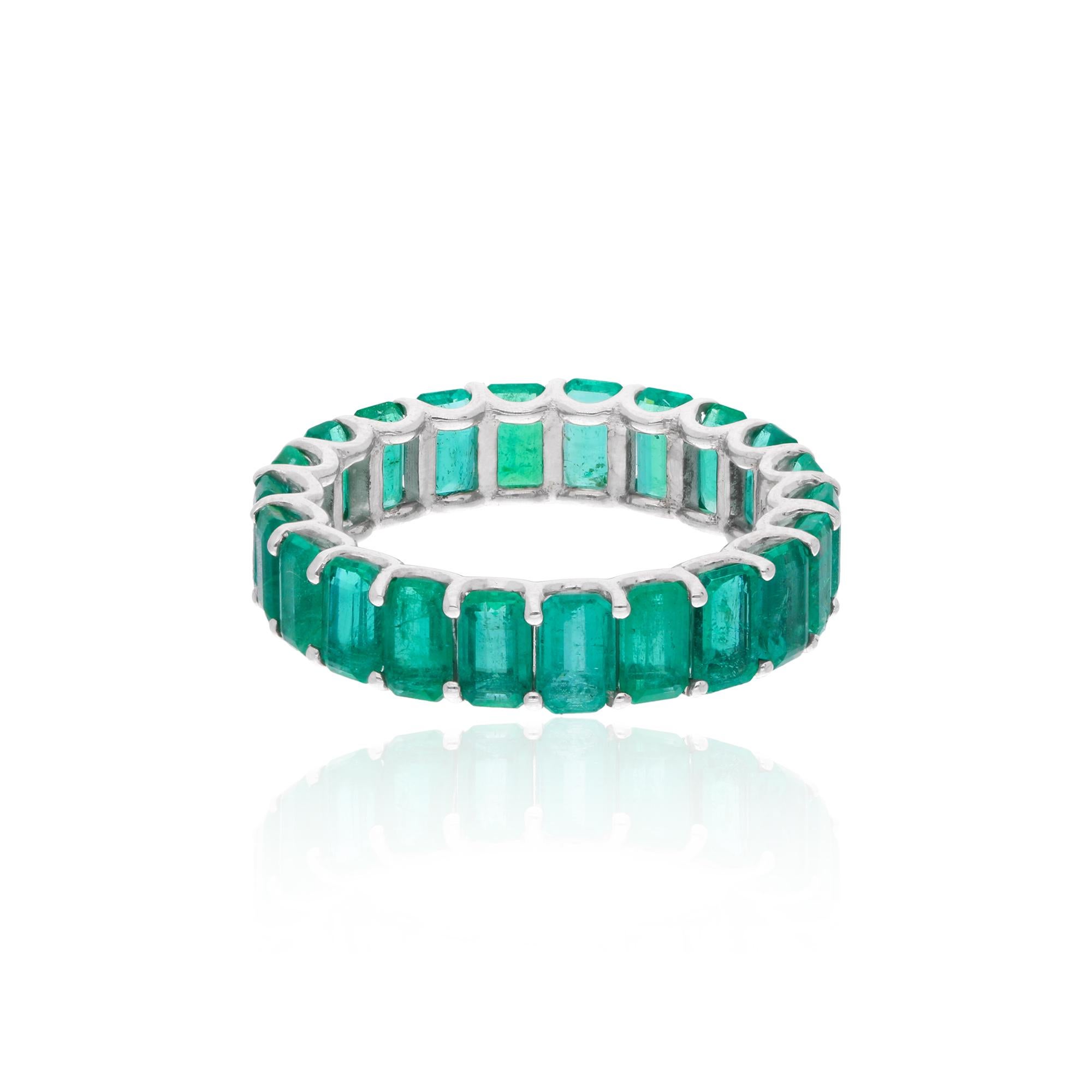 Bague d
éternité en or blanc 14 carats avec émeraude octogonale naturelle faite à la main