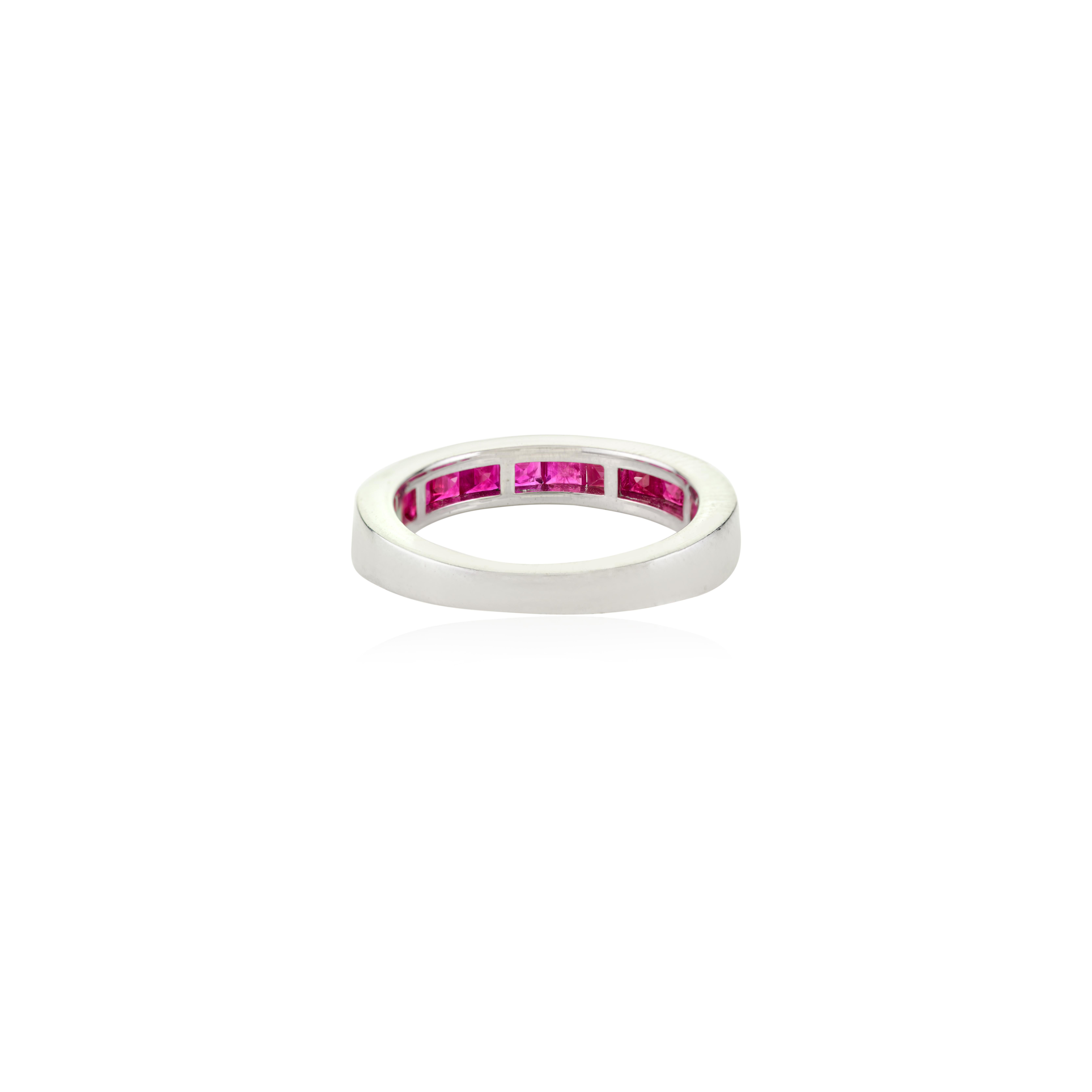 Im Angebot: Handgefertigter halber Eternity-Ring mit natürlichem rosa Rubin in 925 Sterlingsilber () 10