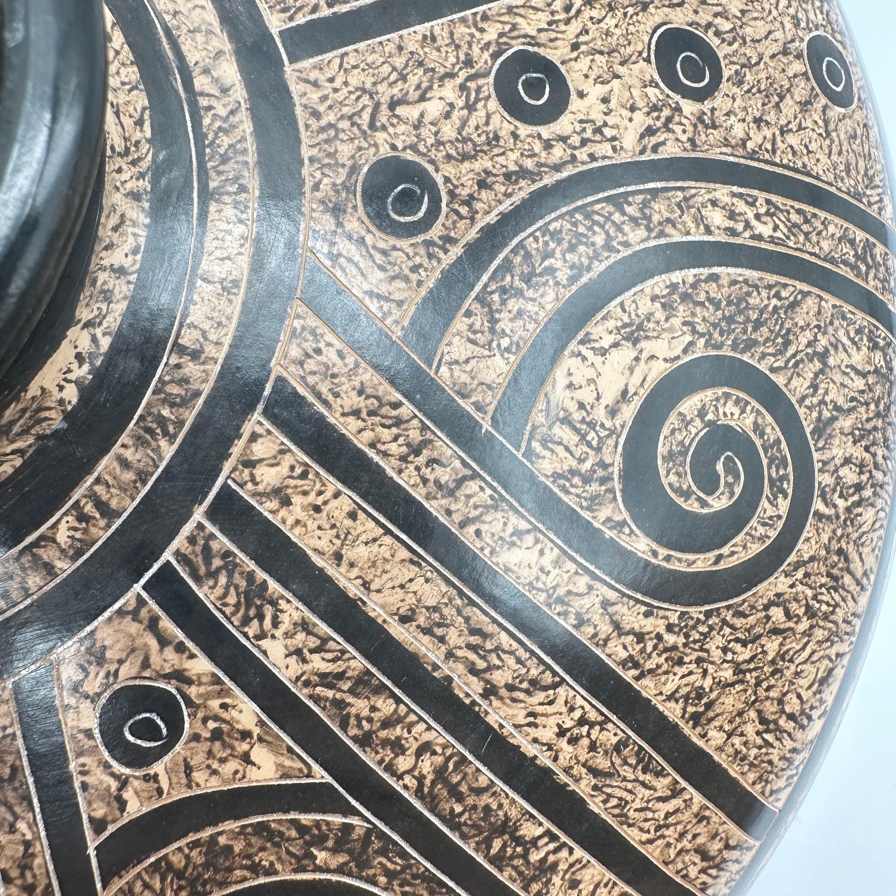 Handmade Nicaraguan Brown Ceramic Vase with Geometric Spiral Designs, Signed For Sale 4