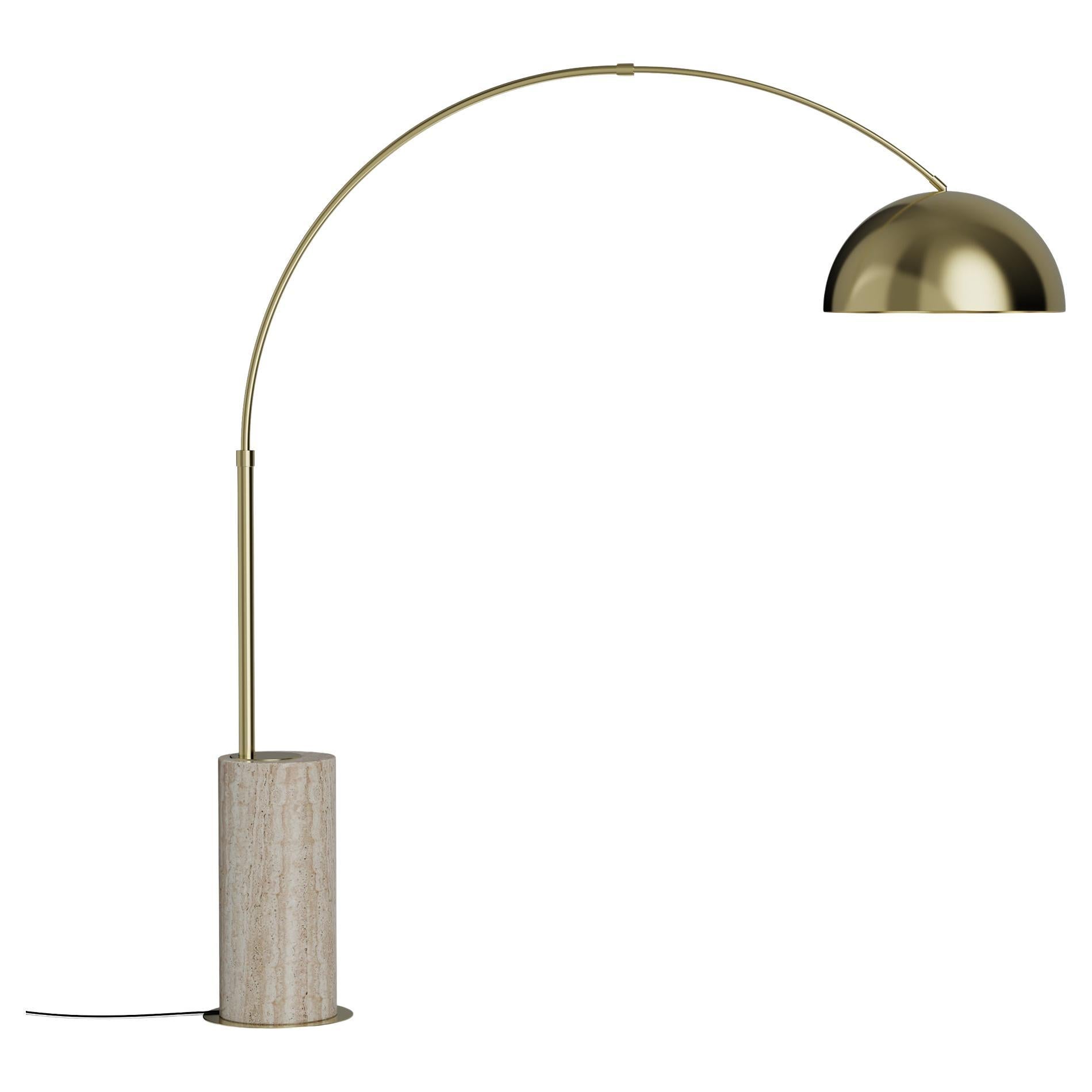 Lampadaire Nils en laiton poli et travertin fait à la main par Nolita Harbour