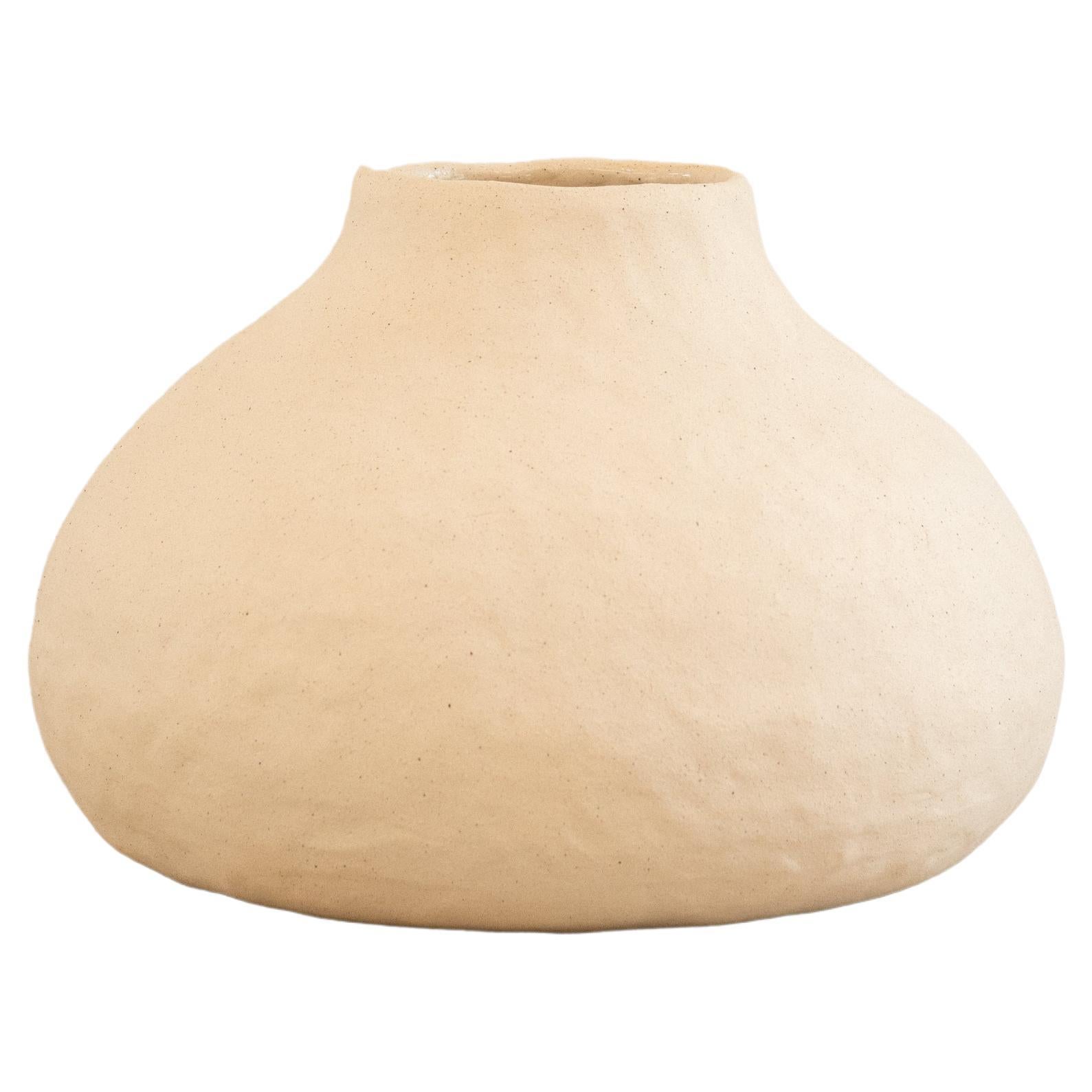 handmade organic white ceramic vase  RUPA N.5 For Sale