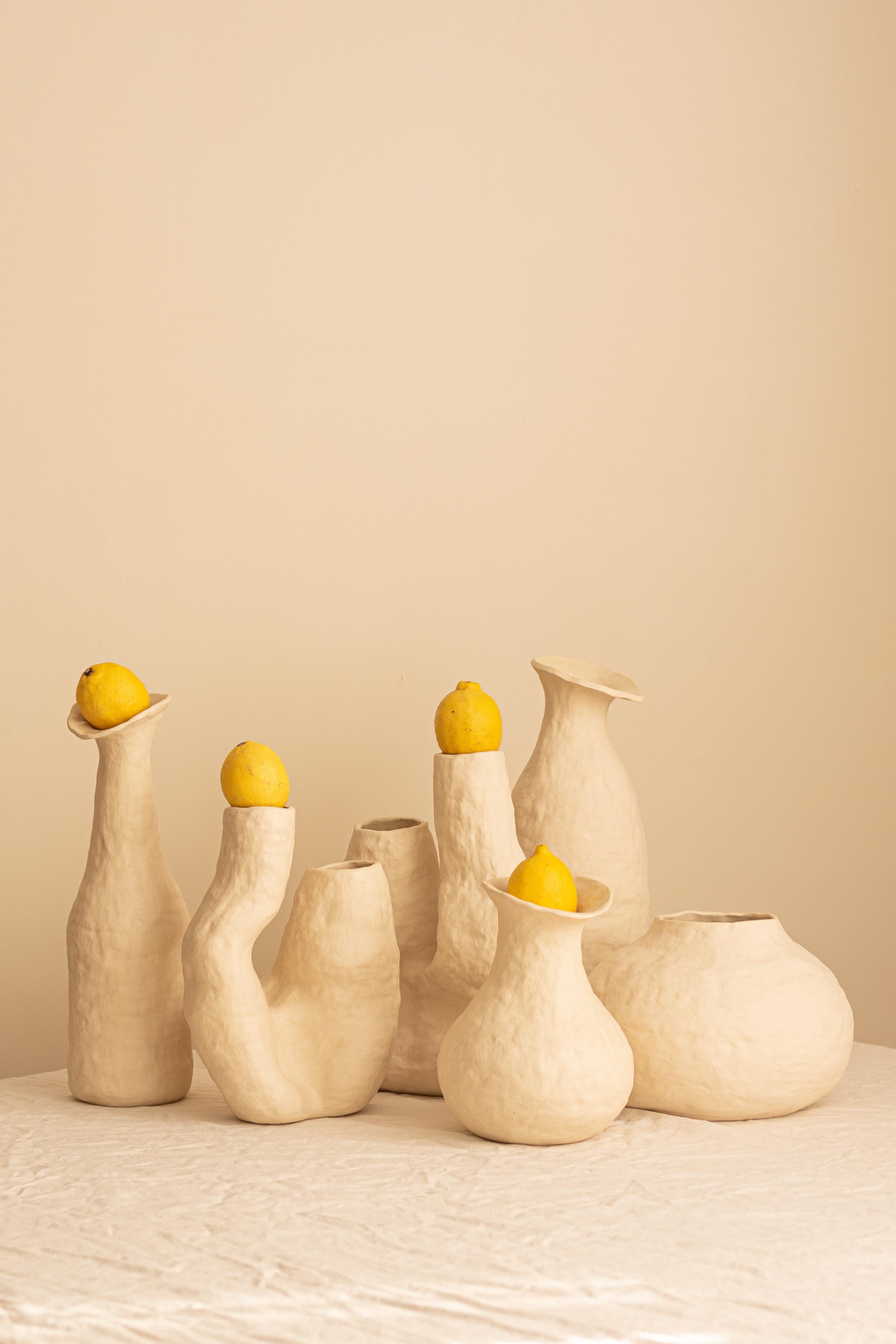 Contemporary handmade organic white ceramic vase sculpture RUPA n.1 For Sale